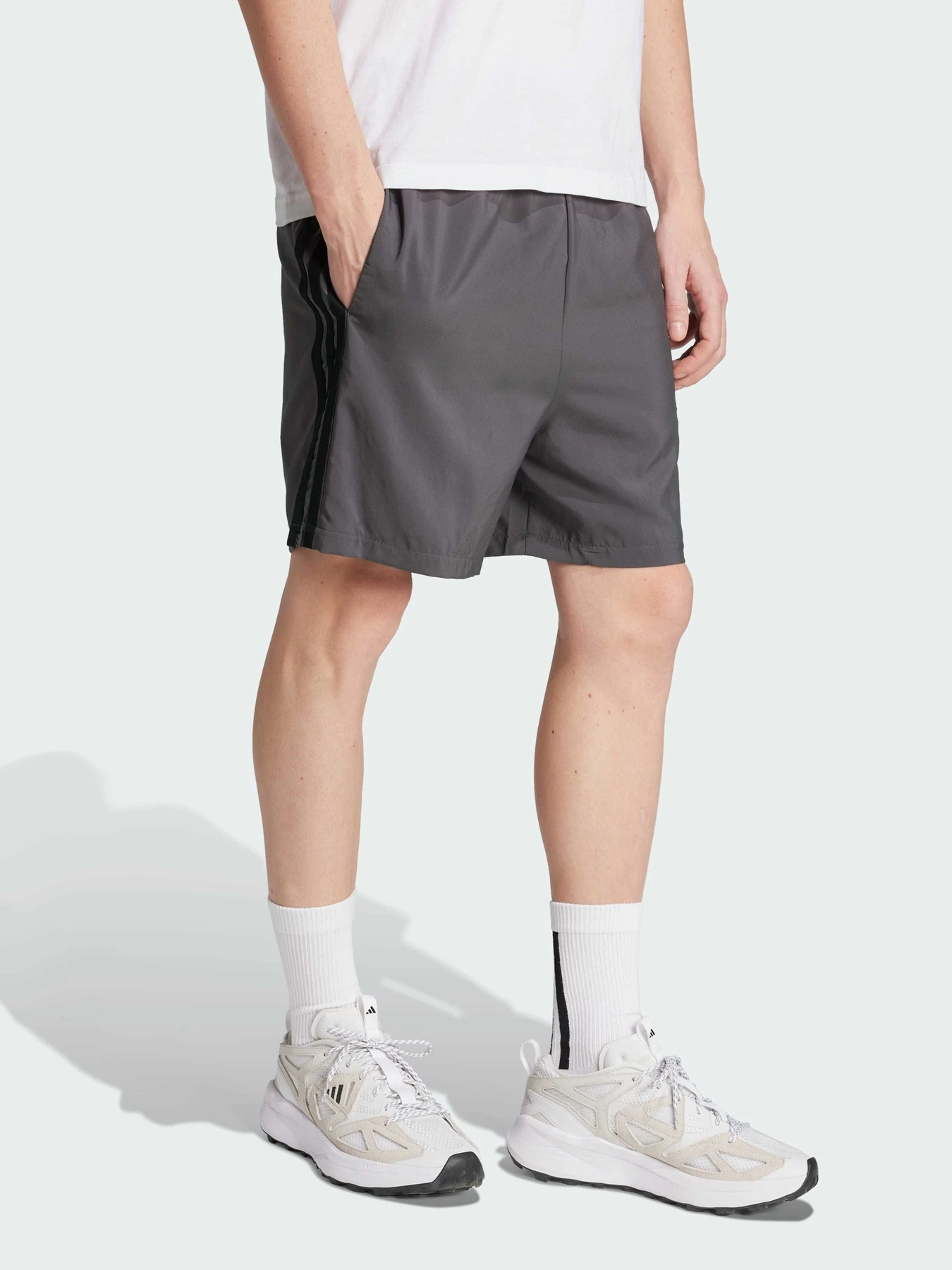 Шорти Adidas модель IM7842 Фото