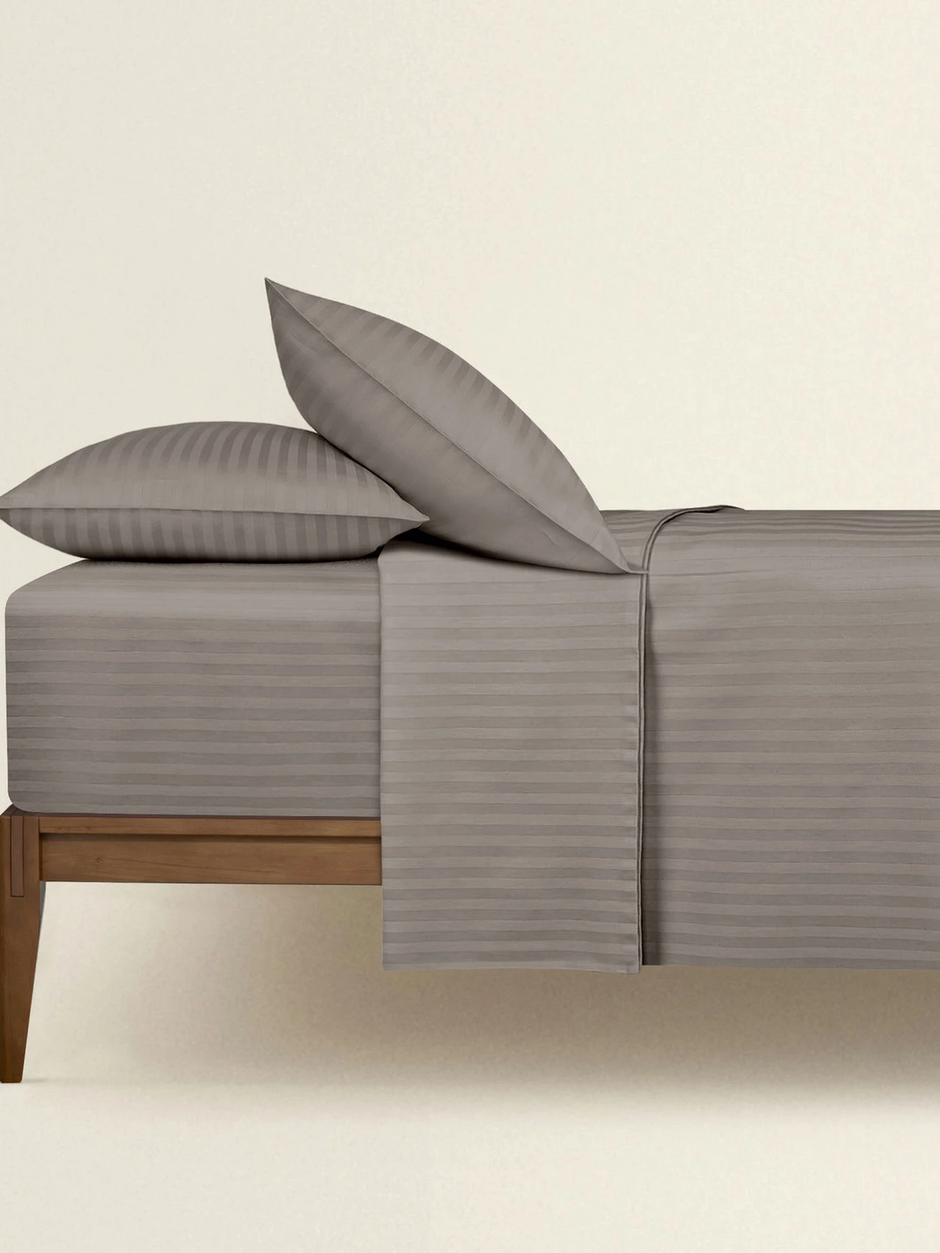 Набор наволочек сатин на подушку SAVANA Cosas модель SetPillow_StrSatin_54Savana_40x60 Фото