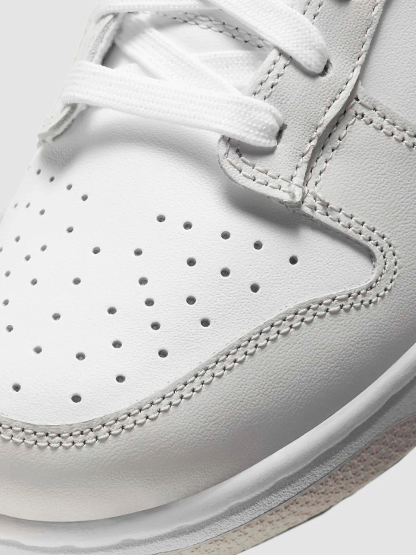 Кроссовки NIKE W Dunk Low модель DD1503-103 Кроссовки NIKE W Dunk Low модель DD1503-103 Фото
