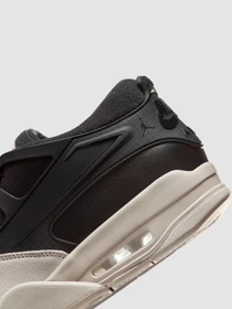 Кроссовки Jordan 4 Rm Black модель FQ7939-001 Фото
