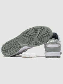 Кросівки NIKE Dunk Low Retro модель FQ8249-101 Фото