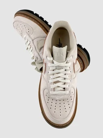 Кросівки NIKE Air Force 1 Low Luxe модель HV2531-100 Фото
