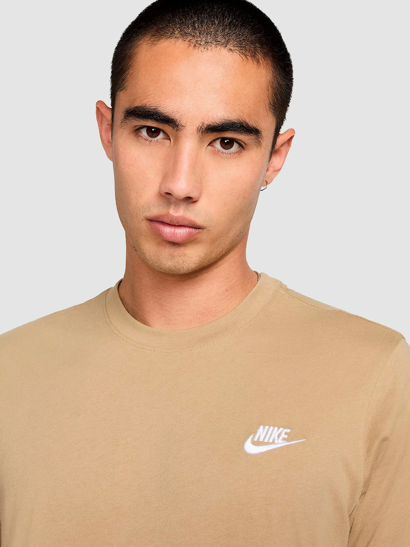 Футболки і поло NIKE Sportswear Club модель AR4997-297 Футболки і поло NIKE Sportswear Club модель AR4997-297 Фото