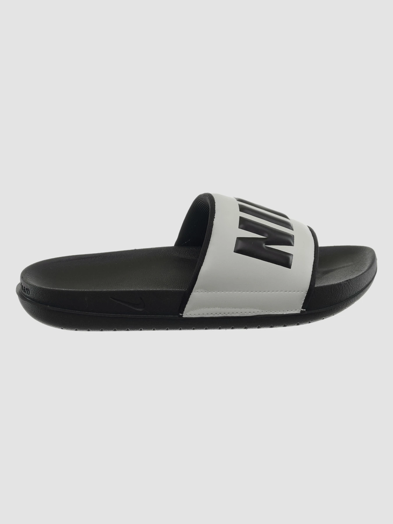 Шлёпанцы NIKE Offcourt Slides модель BQ4632-011 Шлёпанцы NIKE Offcourt Slides модель BQ4632-011 Фото