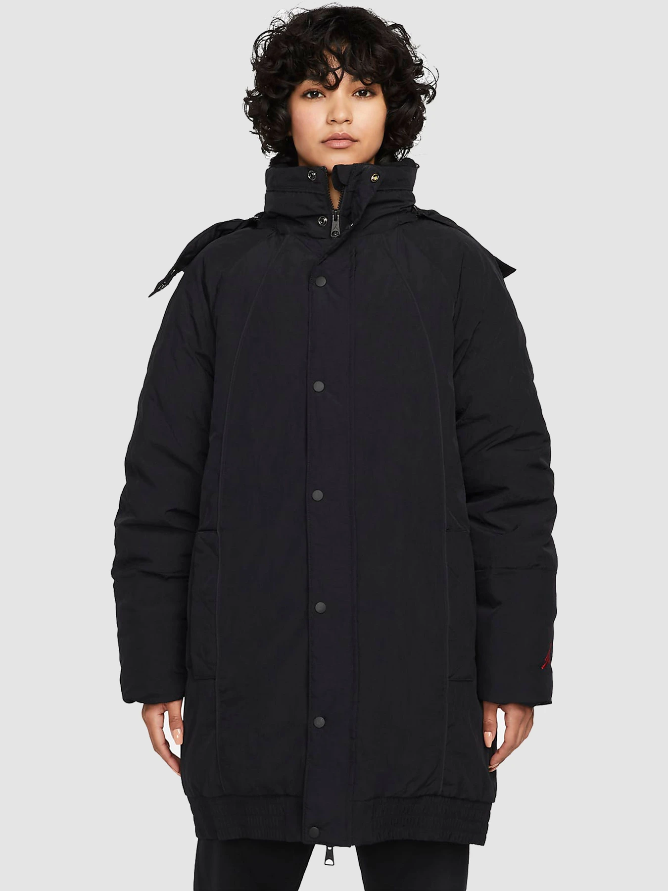 Куртки та дублянки Jordan Essentials Down Parka Jacket модель DH0781-010 Куртки та дублянки Jordan Essentials Down Parka Jacket модель DH0781-010 Фото