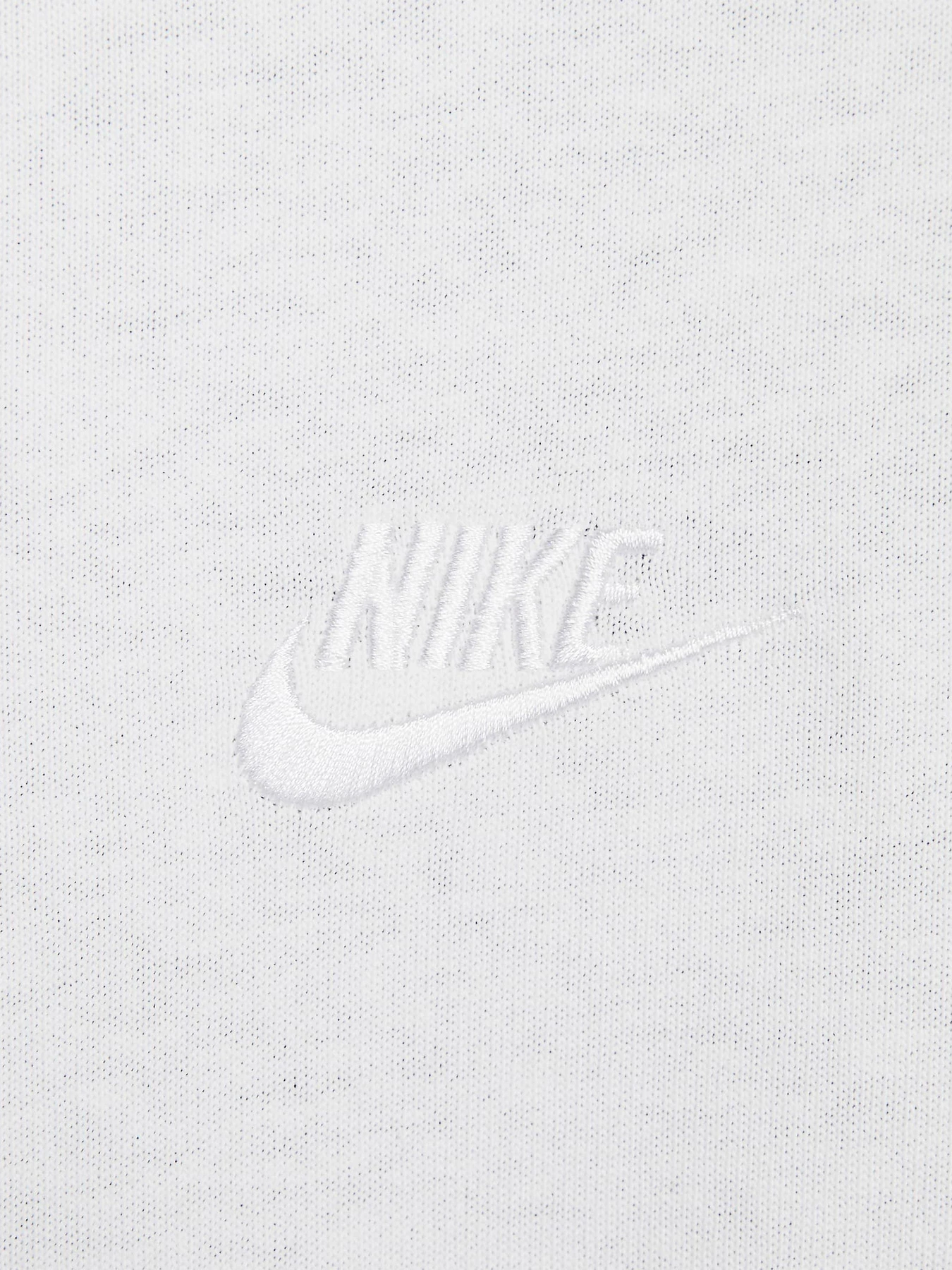 Футболки и поло NIKE Sportswear Premium Essentials T-Shirt модель DO7392-101 Футболки и поло NIKE Sportswear Premium Essentials T-Shirt модель DO7392-101 Фото
