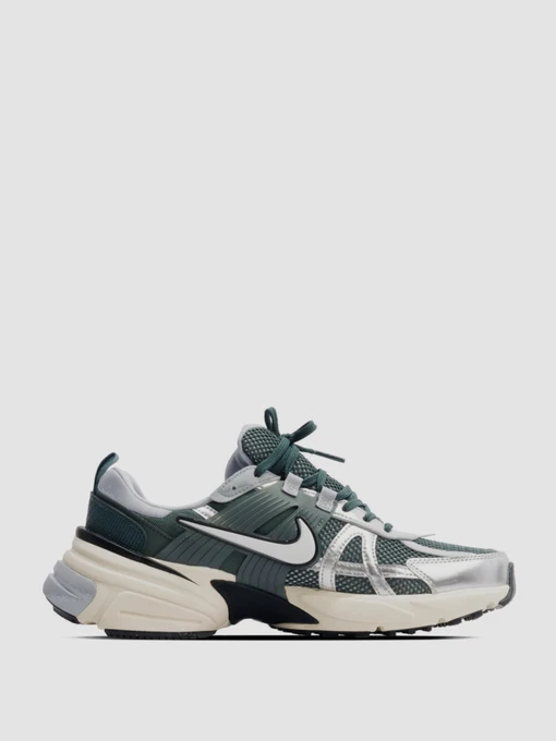Кросівки NIKE V2k Run модель HJ4497-300 Фото