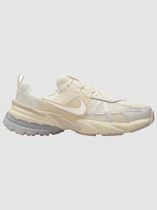 Кросівки NIKE V2k Run модель HQ1512-110 Фото