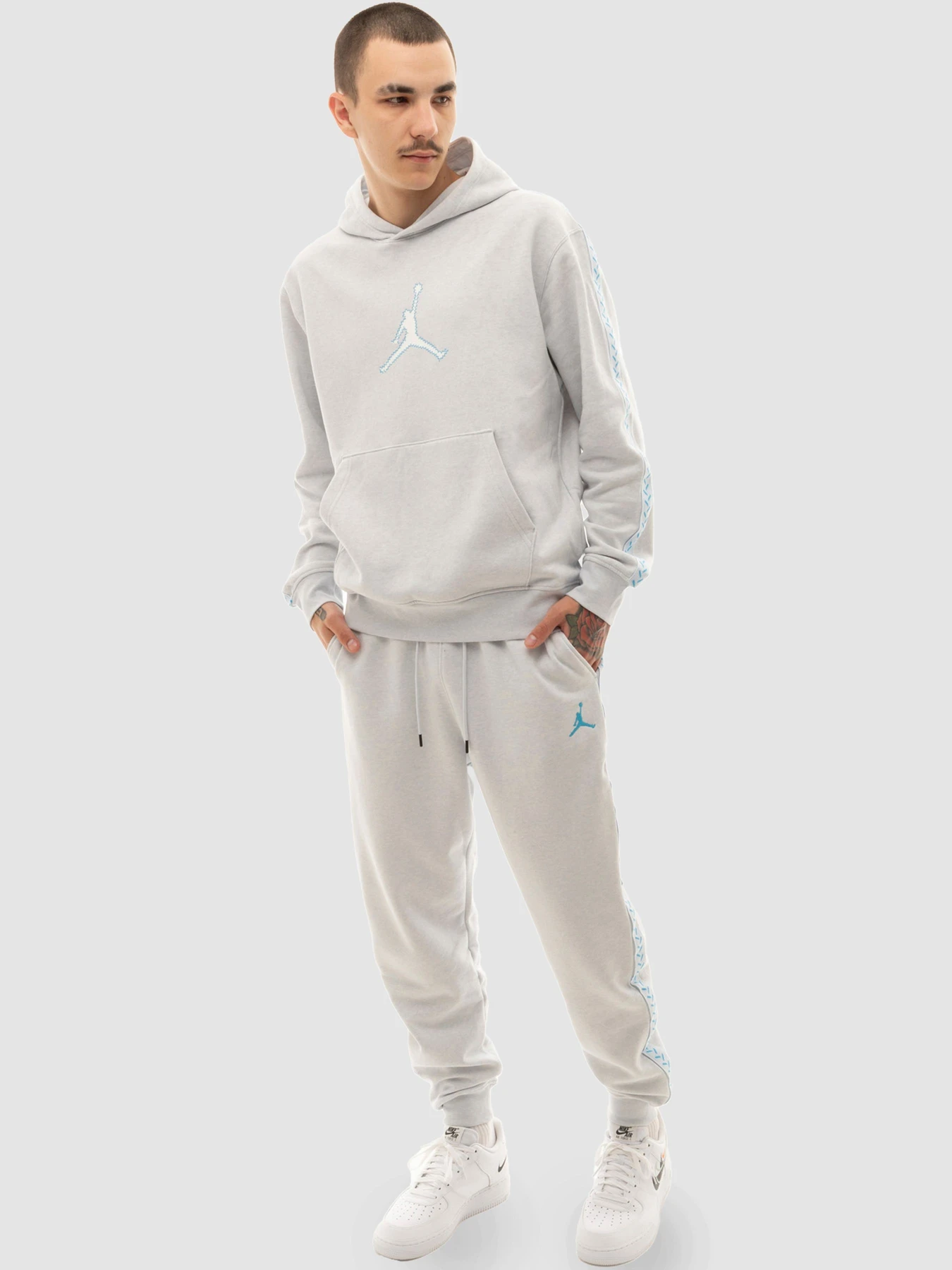 Брюки Jordan Flight Mvp Fleece модель FN6356-043 Фото