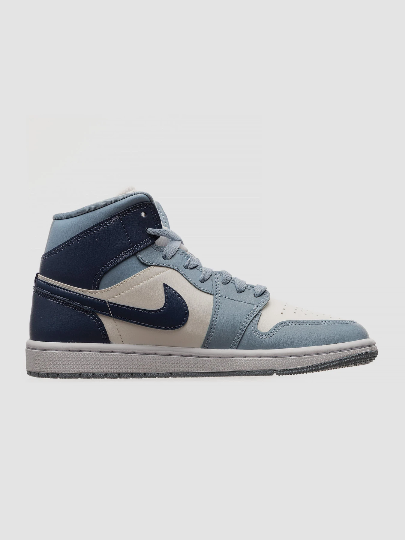 Кросівки Jordan 1 Mid Shoes 'Diffused Blue' модель BQ6472-140 Кросівки Jordan 1 Mid Shoes 'Diffused Blue' модель BQ6472-140 Фото