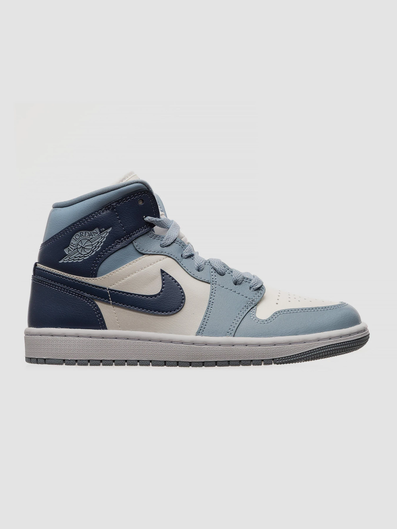Кросівки Jordan 1 Mid Shoes 'Diffused Blue' модель BQ6472-140 Кросівки Jordan 1 Mid Shoes 'Diffused Blue' модель BQ6472-140 Фото