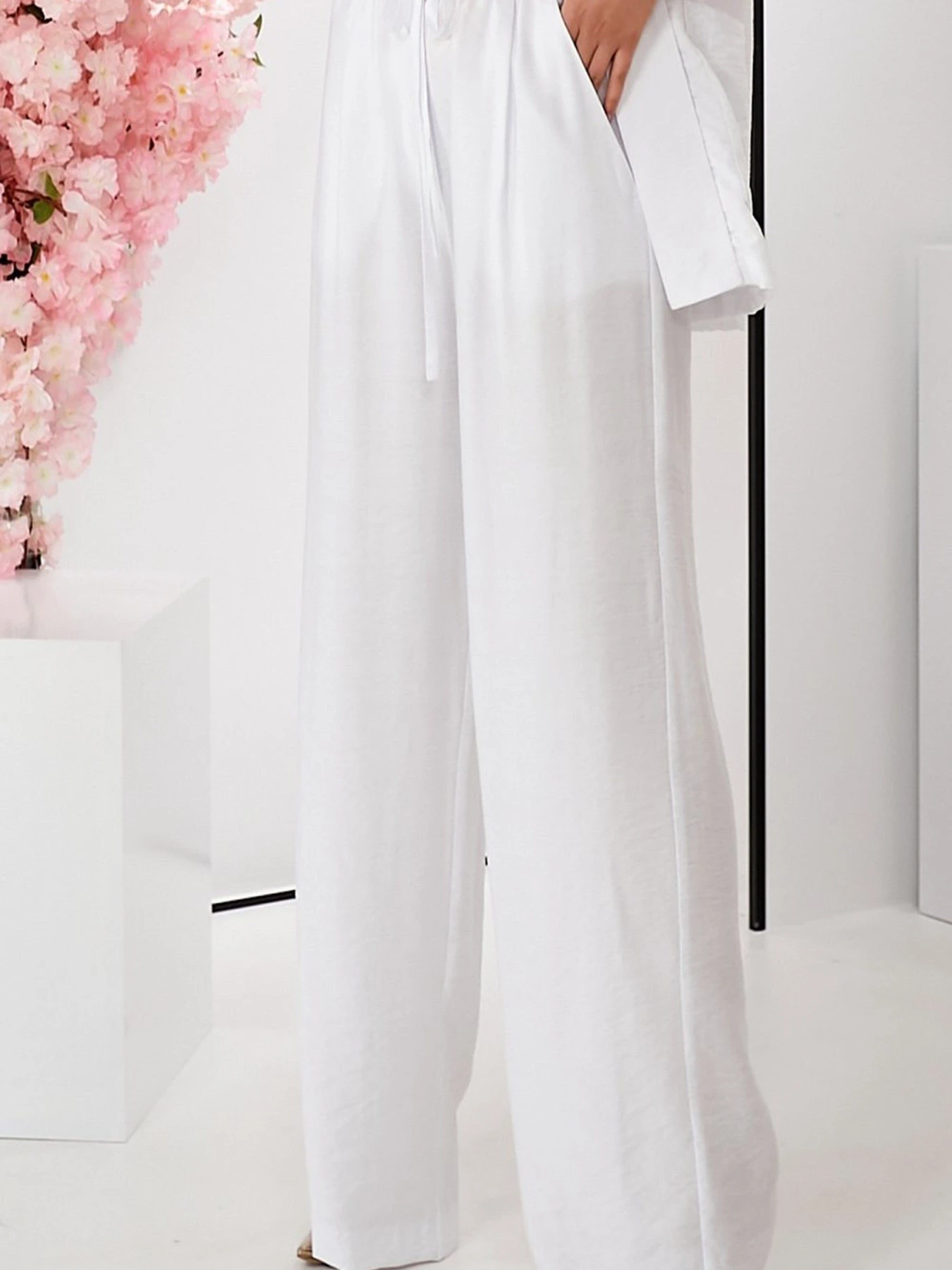 Штани LadyLike модель ll211850001-blij Штани LadyLike модель ll211850001-blij Фото