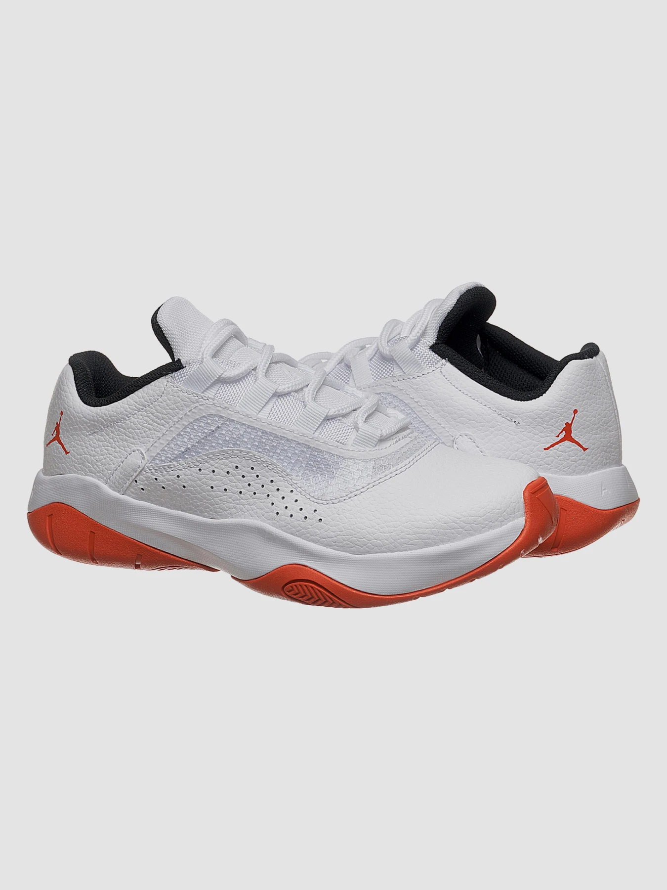 Кросівки Jordan 11 Cmft Low Gs модель CZ0907-106 Фото