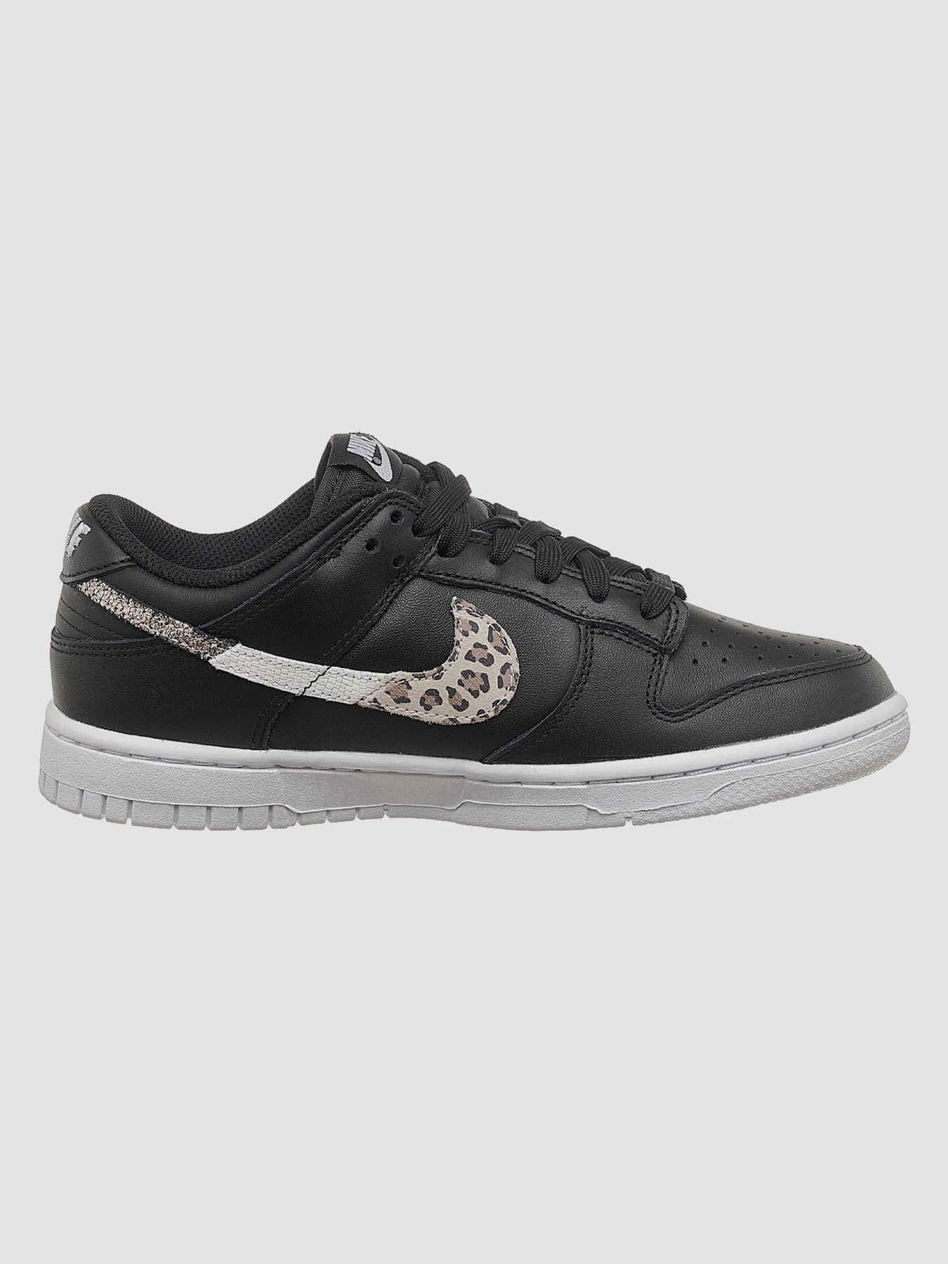 Кроссовки NIKE Dunk Low Se модель DD7099-001 Кроссовки NIKE Dunk Low Se модель DD7099-001 Фото