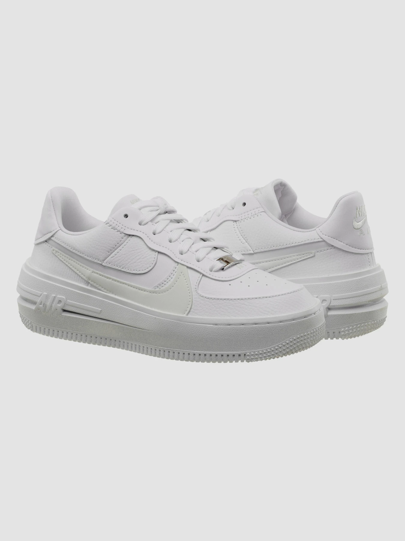 Кросівки NIKE Air Force 1 Plt.Af.Orm Triple White W модель DJ9946-100 Кросівки NIKE Air Force 1 Plt.Af.Orm Triple White W модель DJ9946-100 Фото