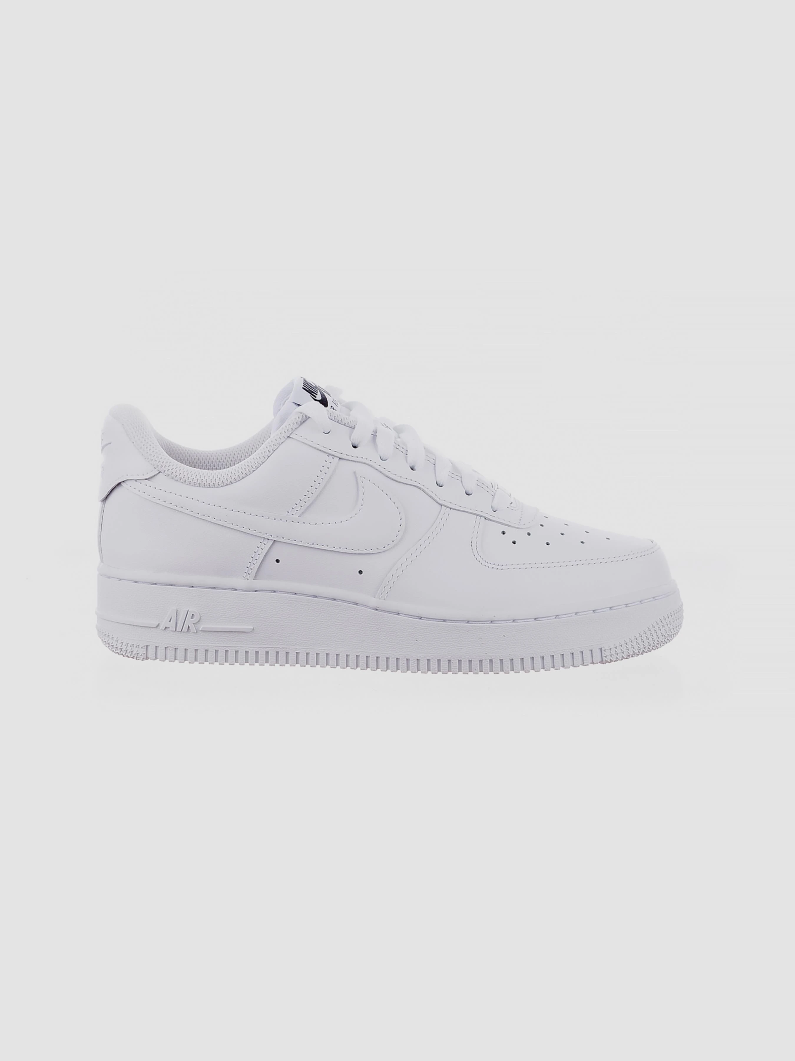 Жіночі Кросівки повсякденні NIKE Air Force 1 07 Flyease