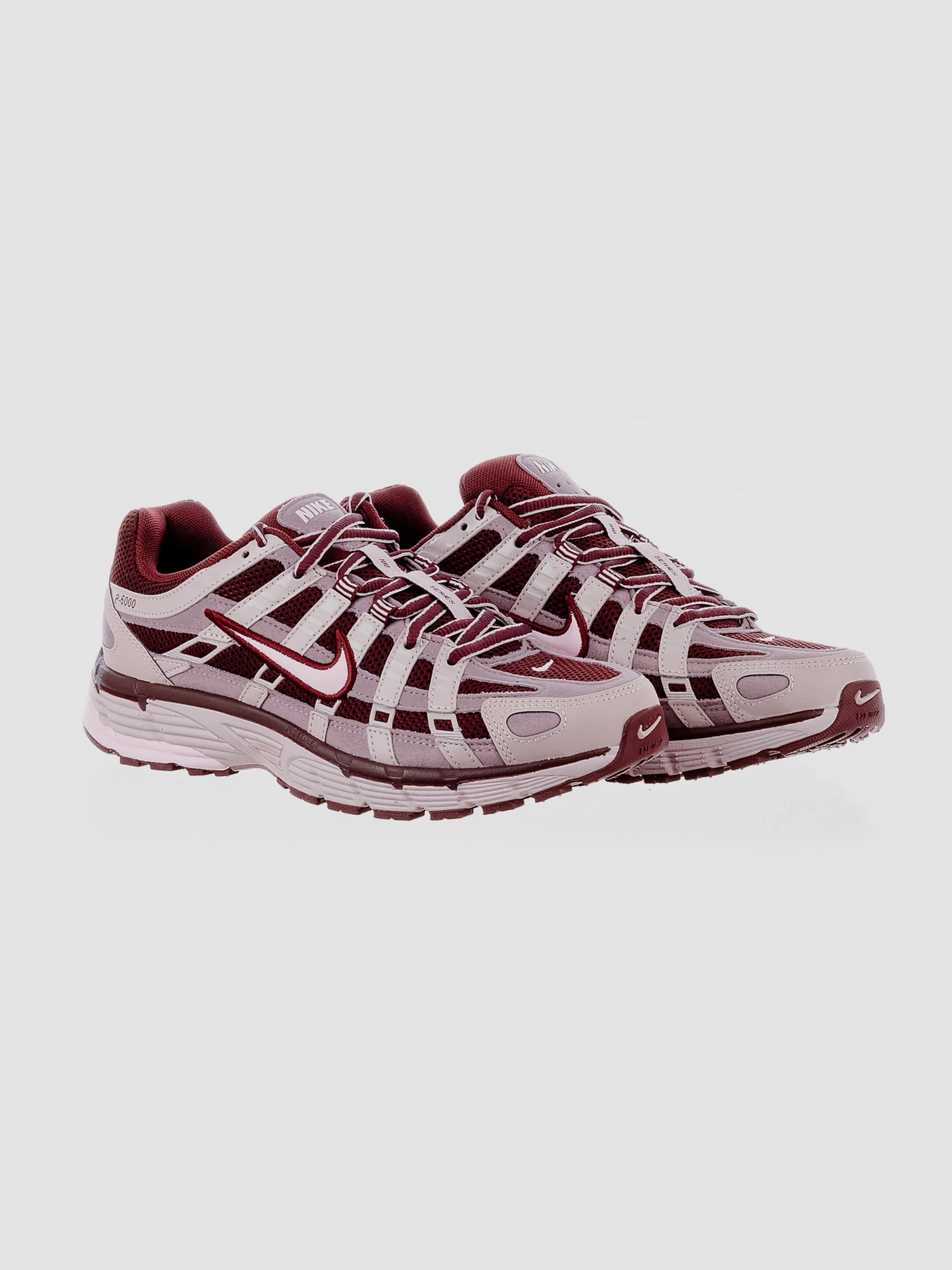 Кросівки NIKE P-6000 модель HV2522-600 Кросівки NIKE P-6000 модель HV2522-600 Фото