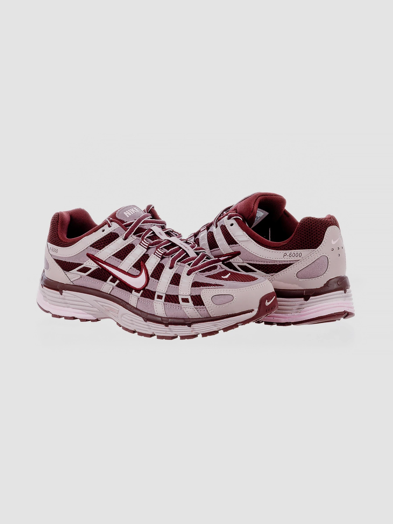 Кросівки NIKE P-6000 модель HV2522-600 Кросівки NIKE P-6000 модель HV2522-600 Фото