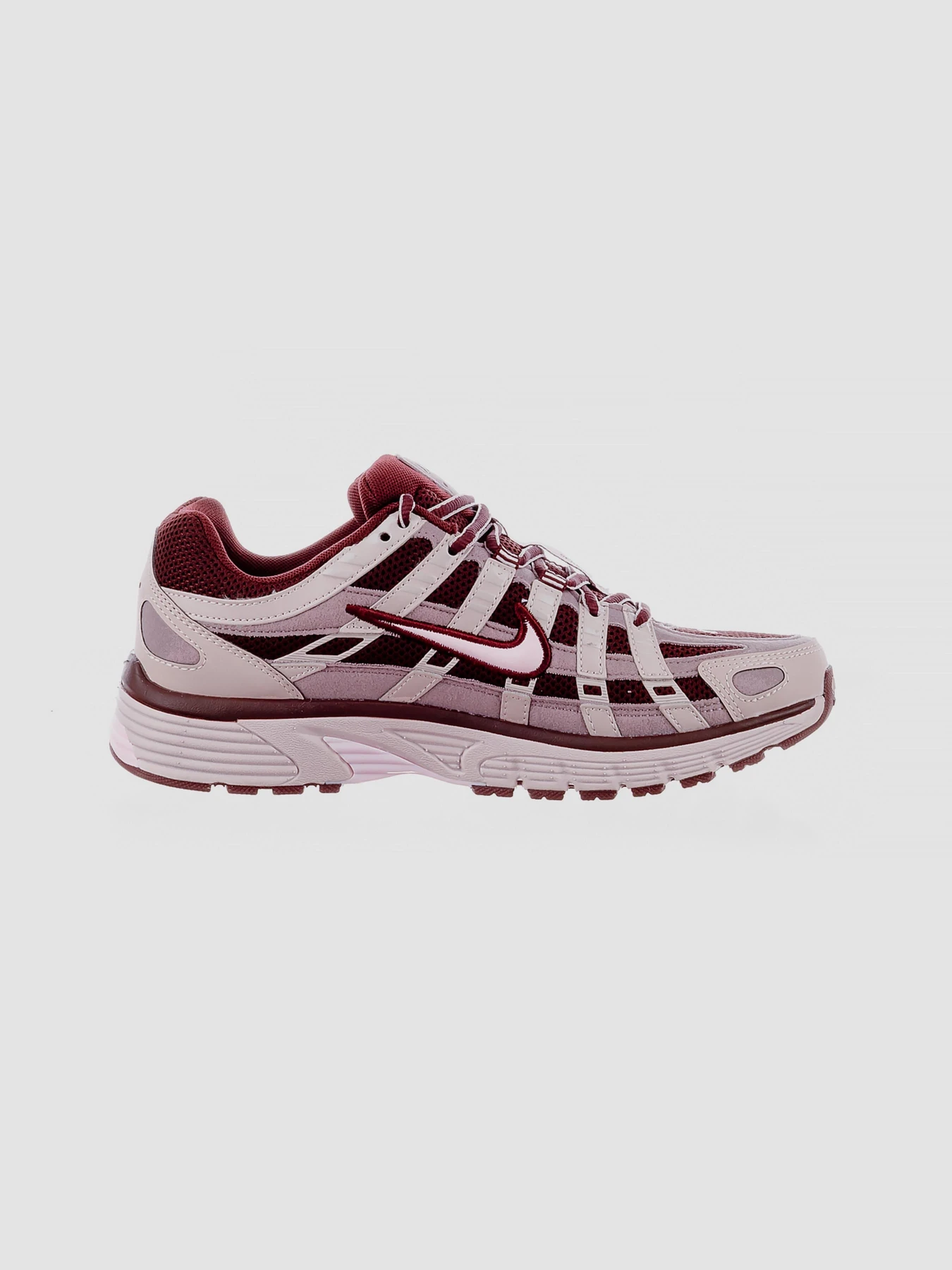 Кросівки NIKE P-6000 модель HV2522-600 Кросівки NIKE P-6000 модель HV2522-600 Фото