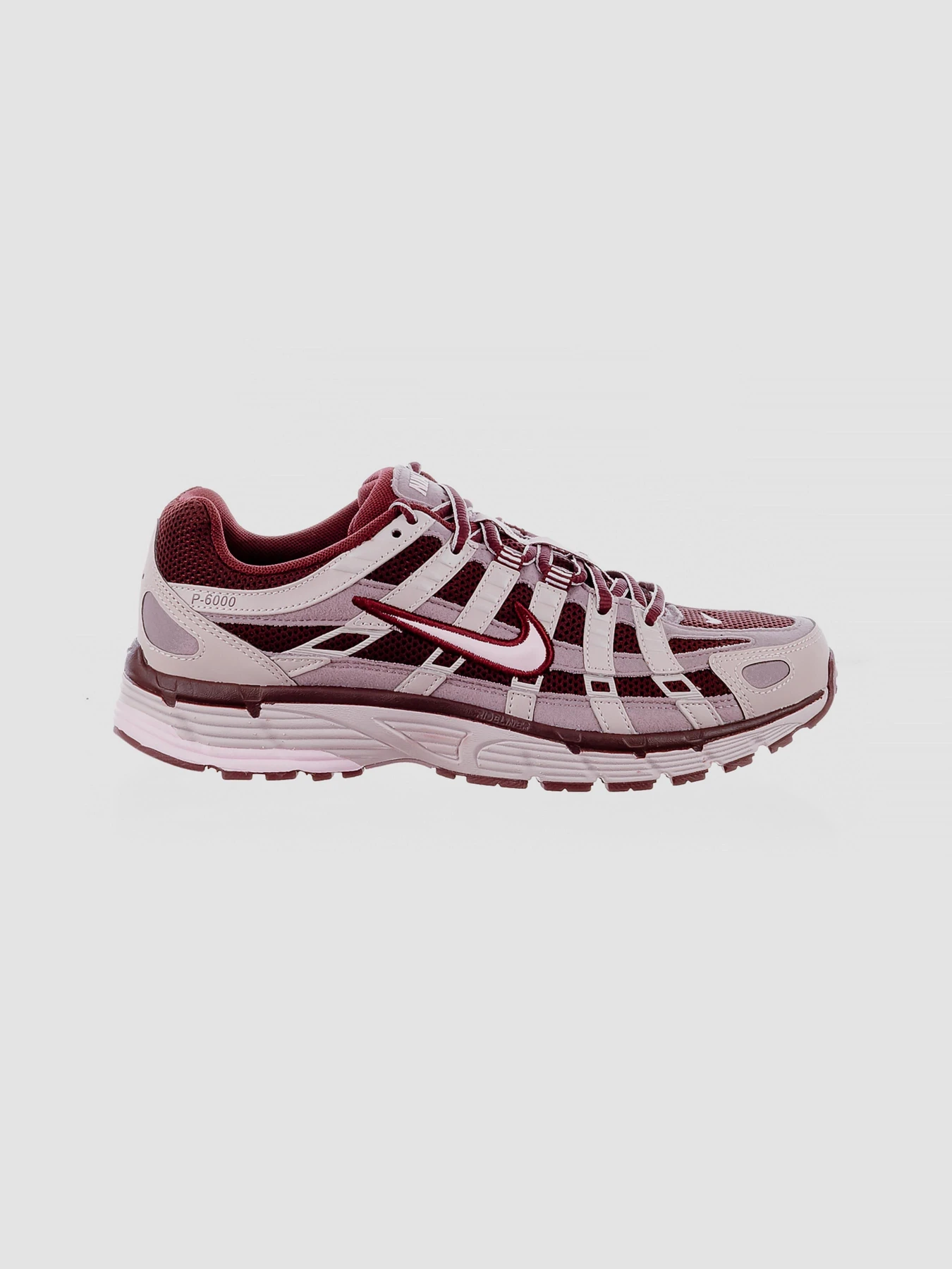 Кросівки NIKE P-6000 модель HV2522-600 Кросівки NIKE P-6000 модель HV2522-600 Фото