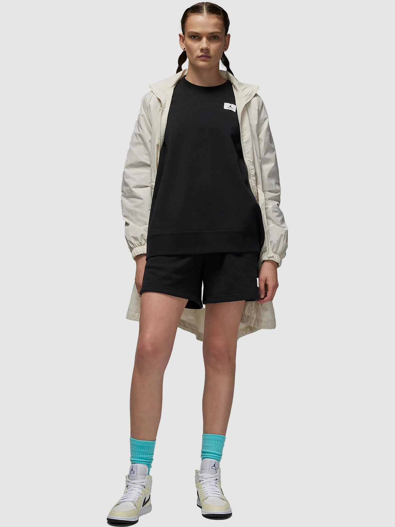 Худі та світшоти Jordan Flight Women's Fleece Crew модель DQ4599-010 Фото