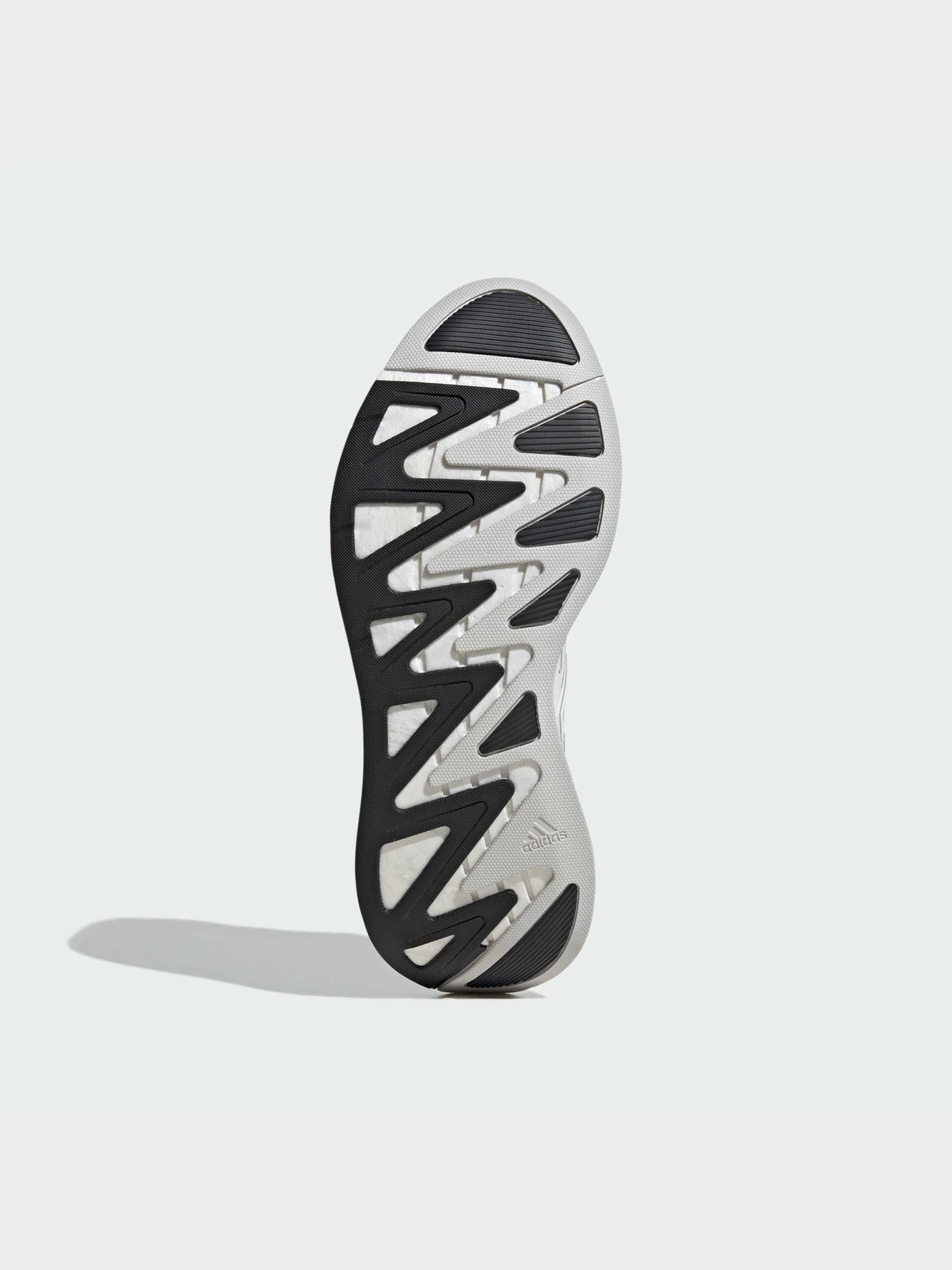 Кроссовки Adidas модель IH0849 Кроссовки Adidas модель IH0849 Фото