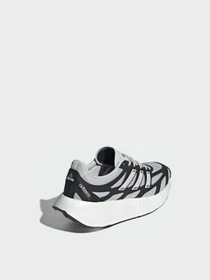 Кроссовки Adidas модель JI3555 Фото