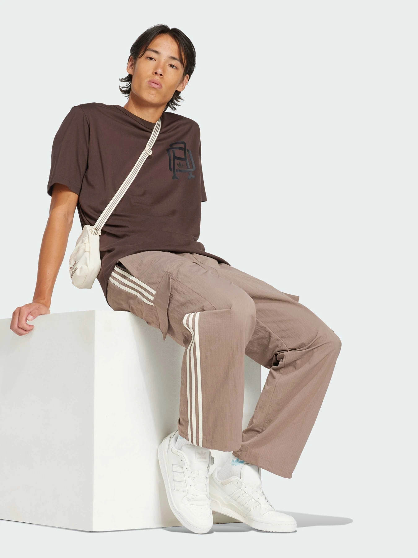 Брюки Adidas модель JP1025 Фото