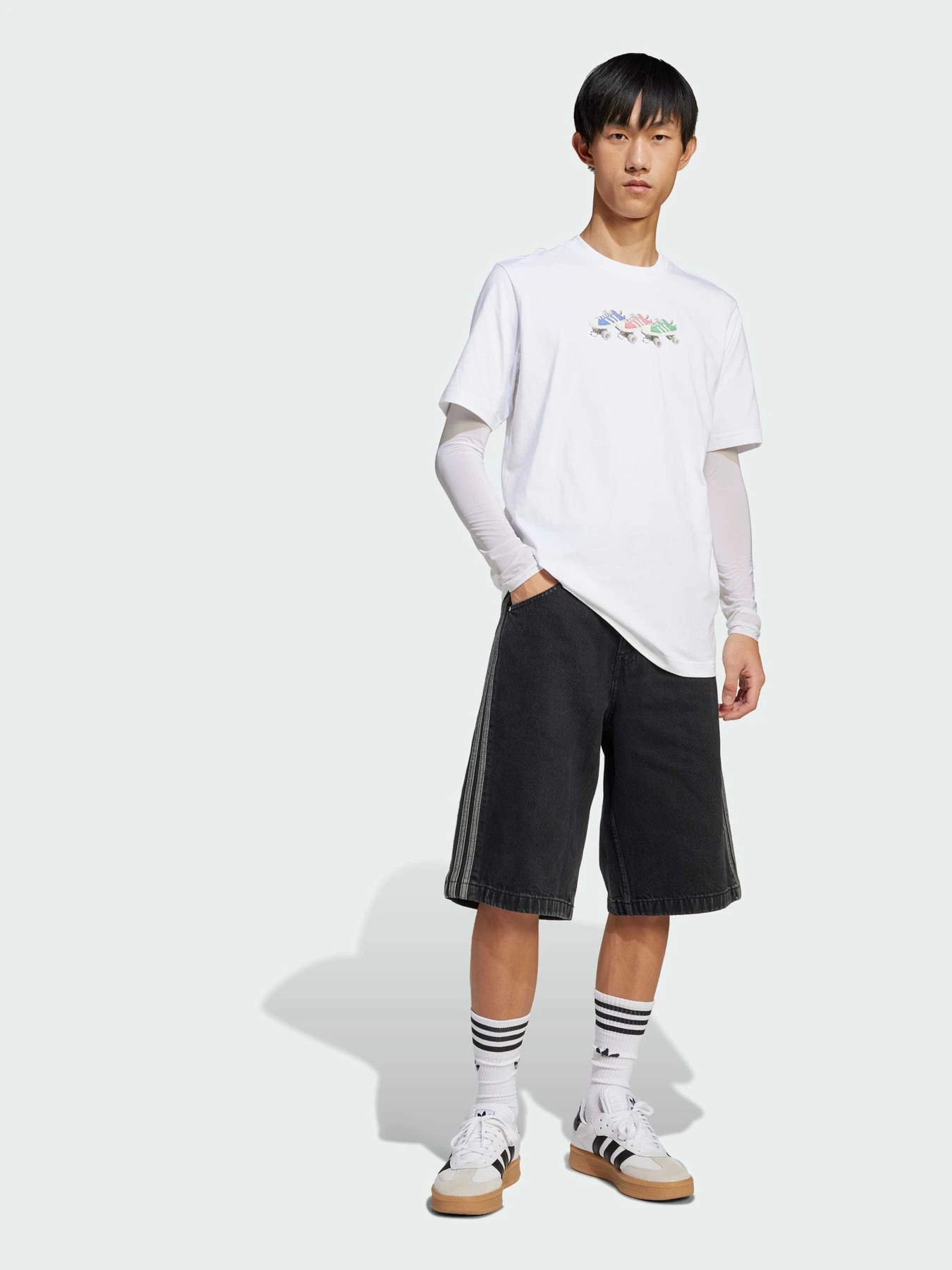 Футболки и поло Adidas Graphics модель JD0706 Футболки и поло Adidas Graphics модель JD0706 Фото