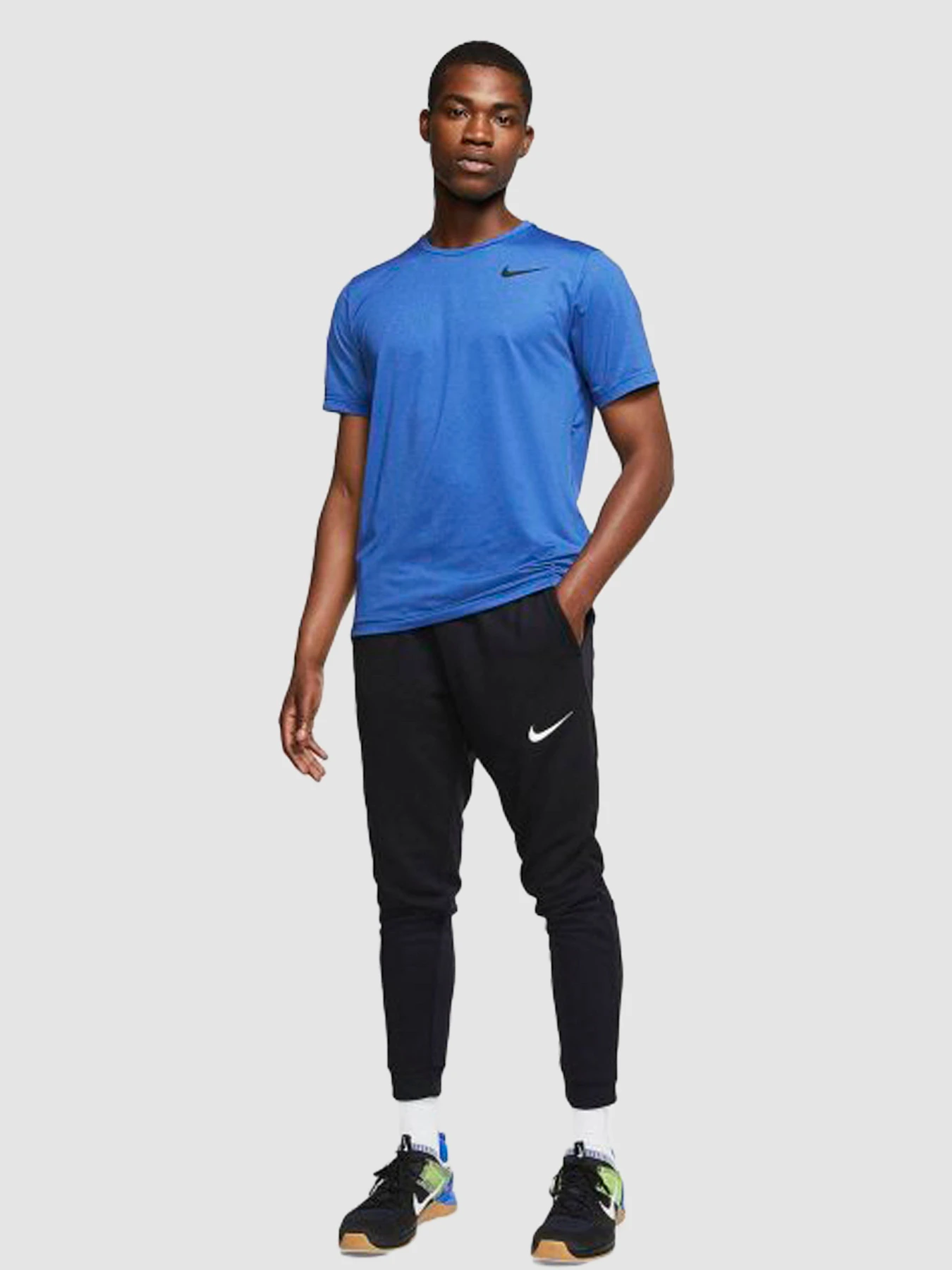 Брюки NIKE M Dry Pant Taper Fleece модель CJ4312-010 Брюки NIKE M Dry Pant Taper Fleece модель CJ4312-010 Фото