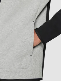Худі та світшоти NIKE Sportswear Tech Fleece модель CU4489-016 Фото