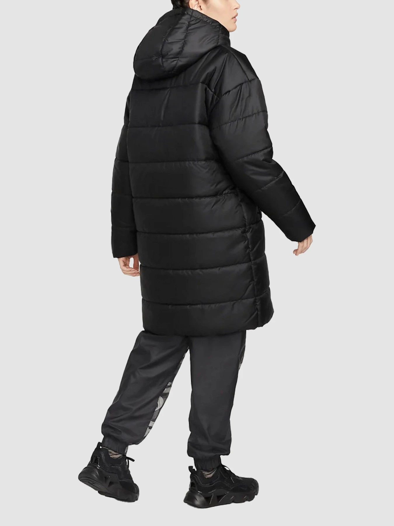 Куртки и дубленки NIKE W Nsw Syn Tf Rpl Hd Parka модель DX1798-010 Куртки и дубленки NIKE W Nsw Syn Tf Rpl Hd Parka модель DX1798-010 Фото