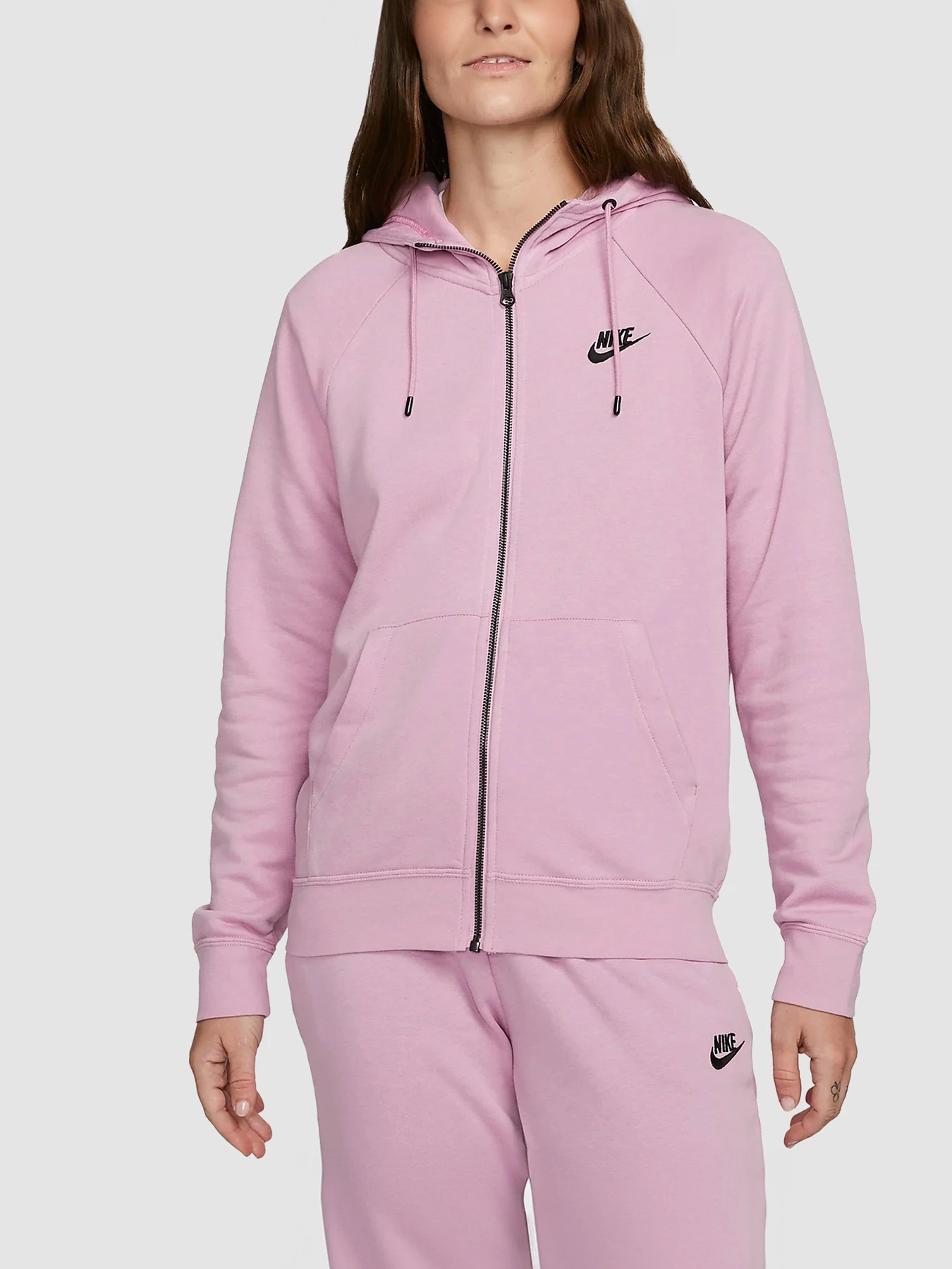 Худи и свитшоты NIKE Hooded Sweatshirt Sportswear Essential модель DX2317-522 Худи и свитшоты NIKE Hooded Sweatshirt Sportswear Essential модель DX2317-522 Фото