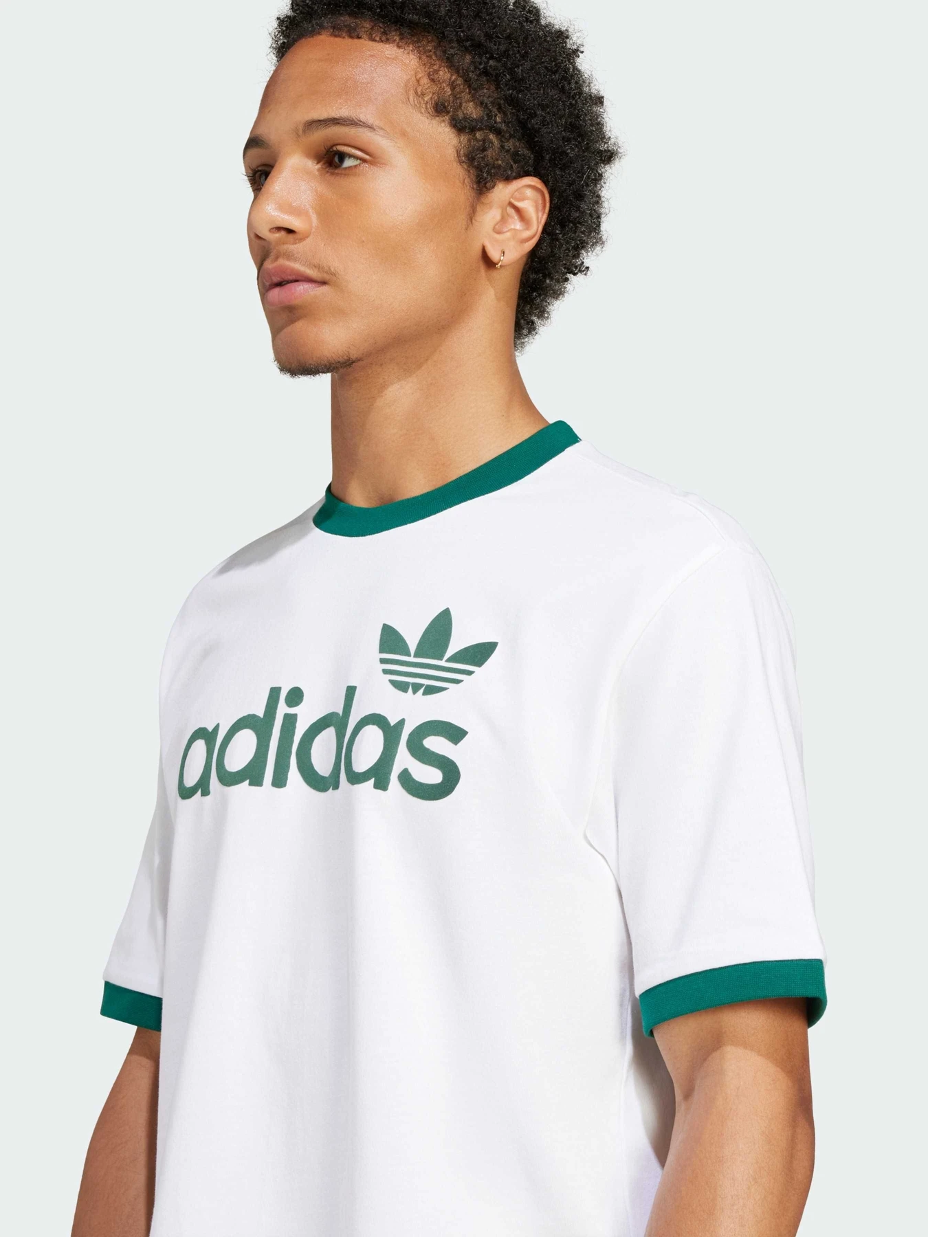 Футболки і поло Adidas модель JC8371 Футболки і поло Adidas модель JC8371 Фото