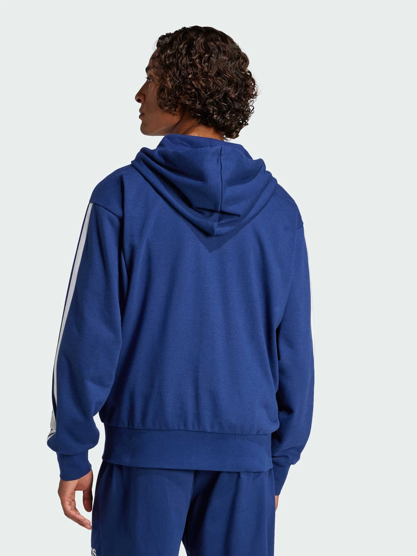 Худи и свитшоты Adidas модель JE6341 Фото