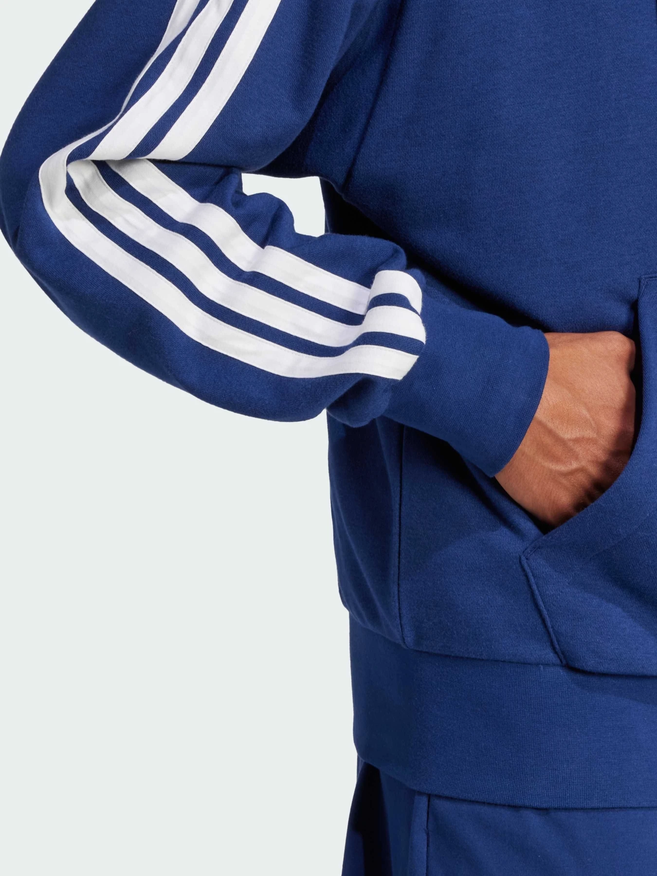 Худи и свитшоты Adidas модель JE6341 Фото