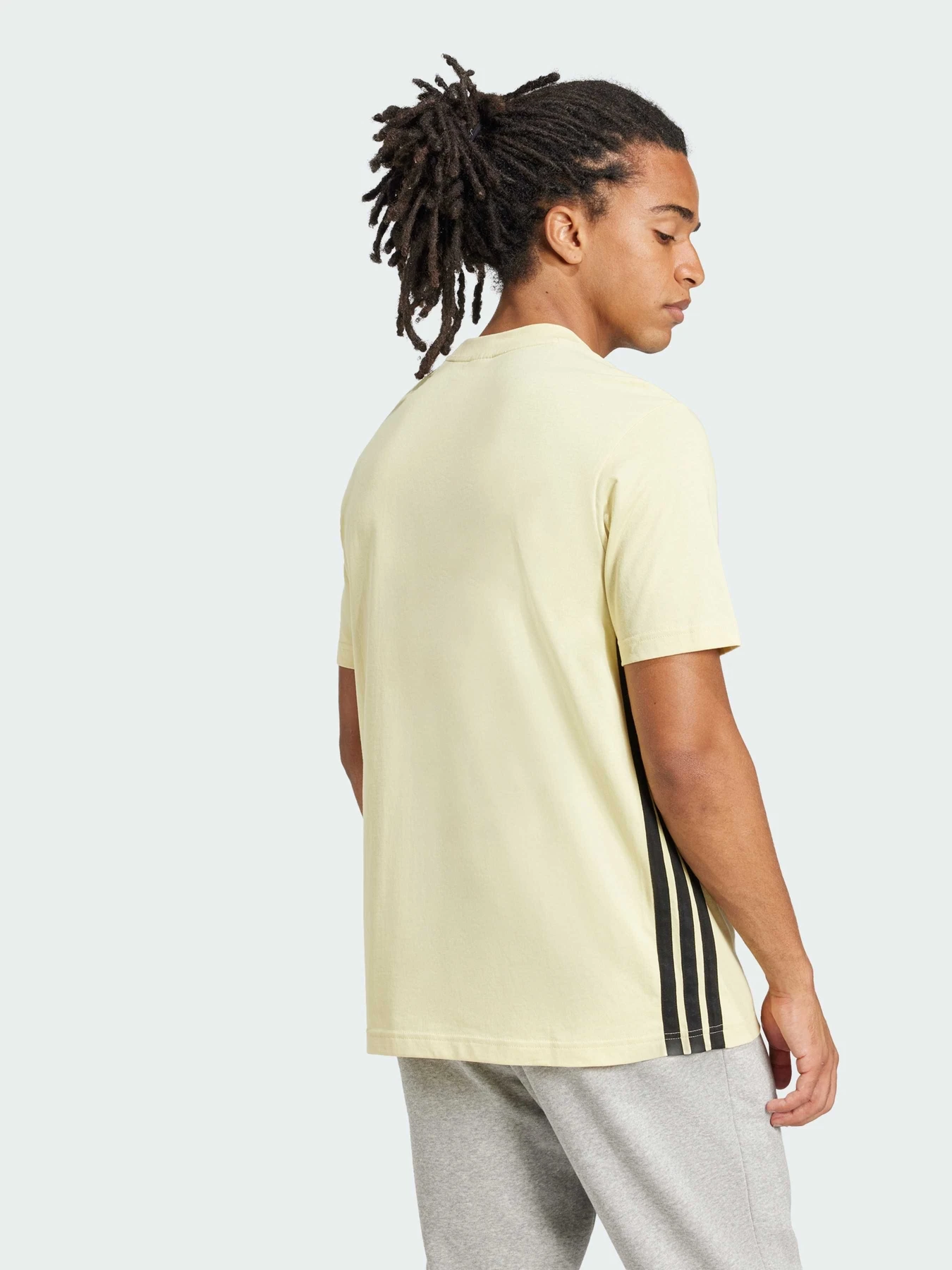 Футболки і поло Adidas модель JE6387 Футболки і поло Adidas модель JE6387 Фото