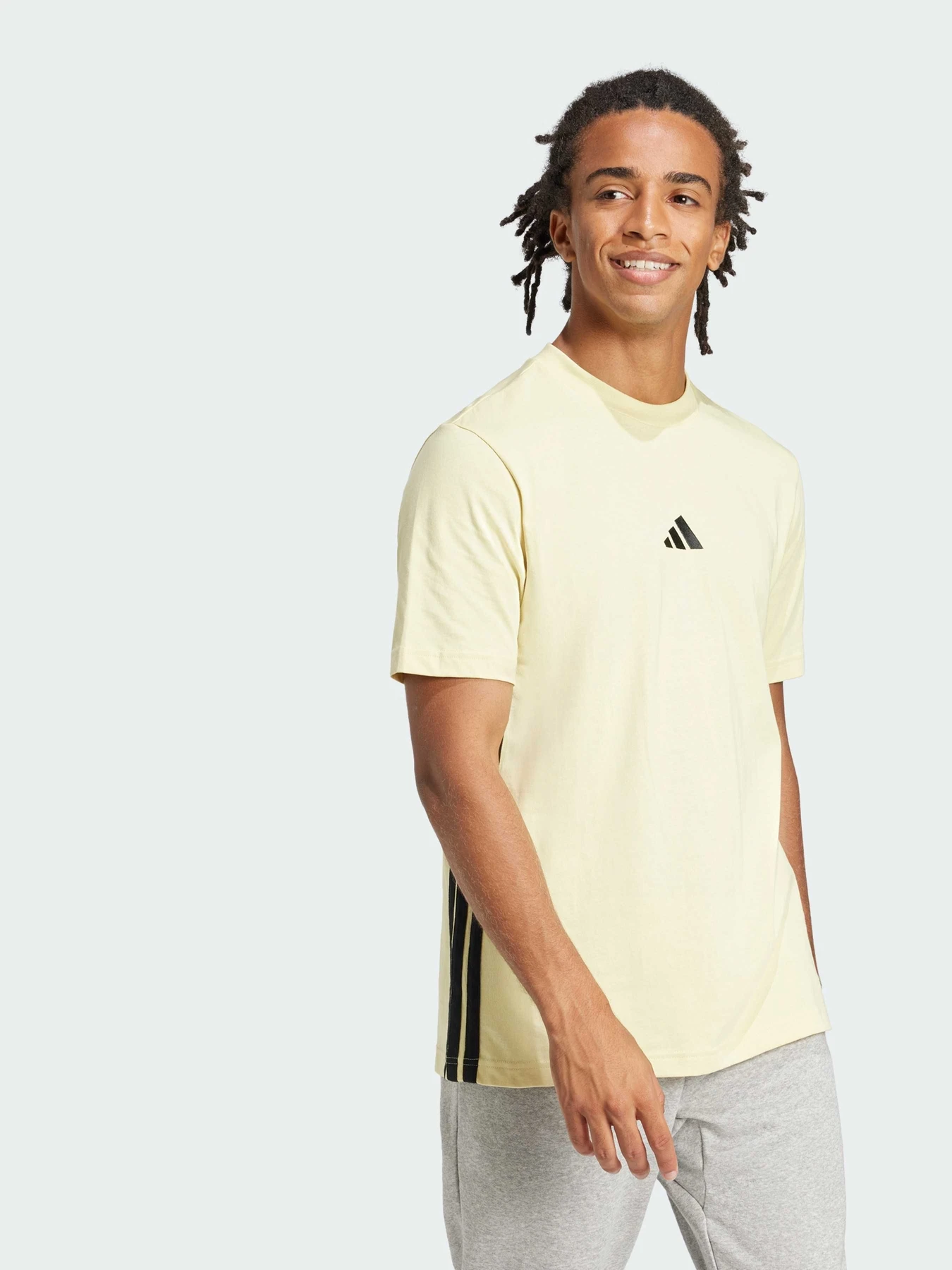 Футболки і поло Adidas модель JE6387 Футболки і поло Adidas модель JE6387 Фото