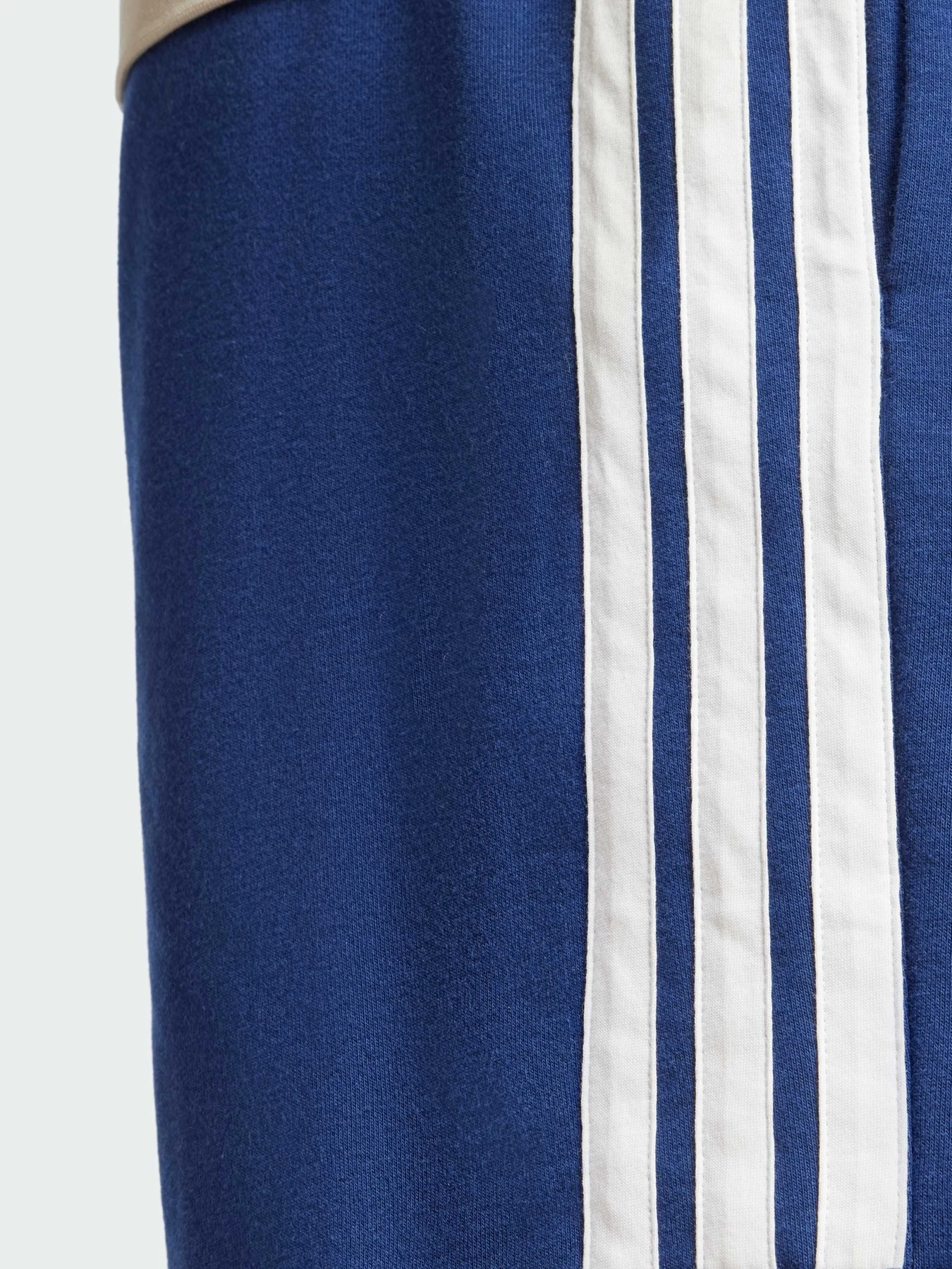 Шорты Adidas модель JE6417 Фото