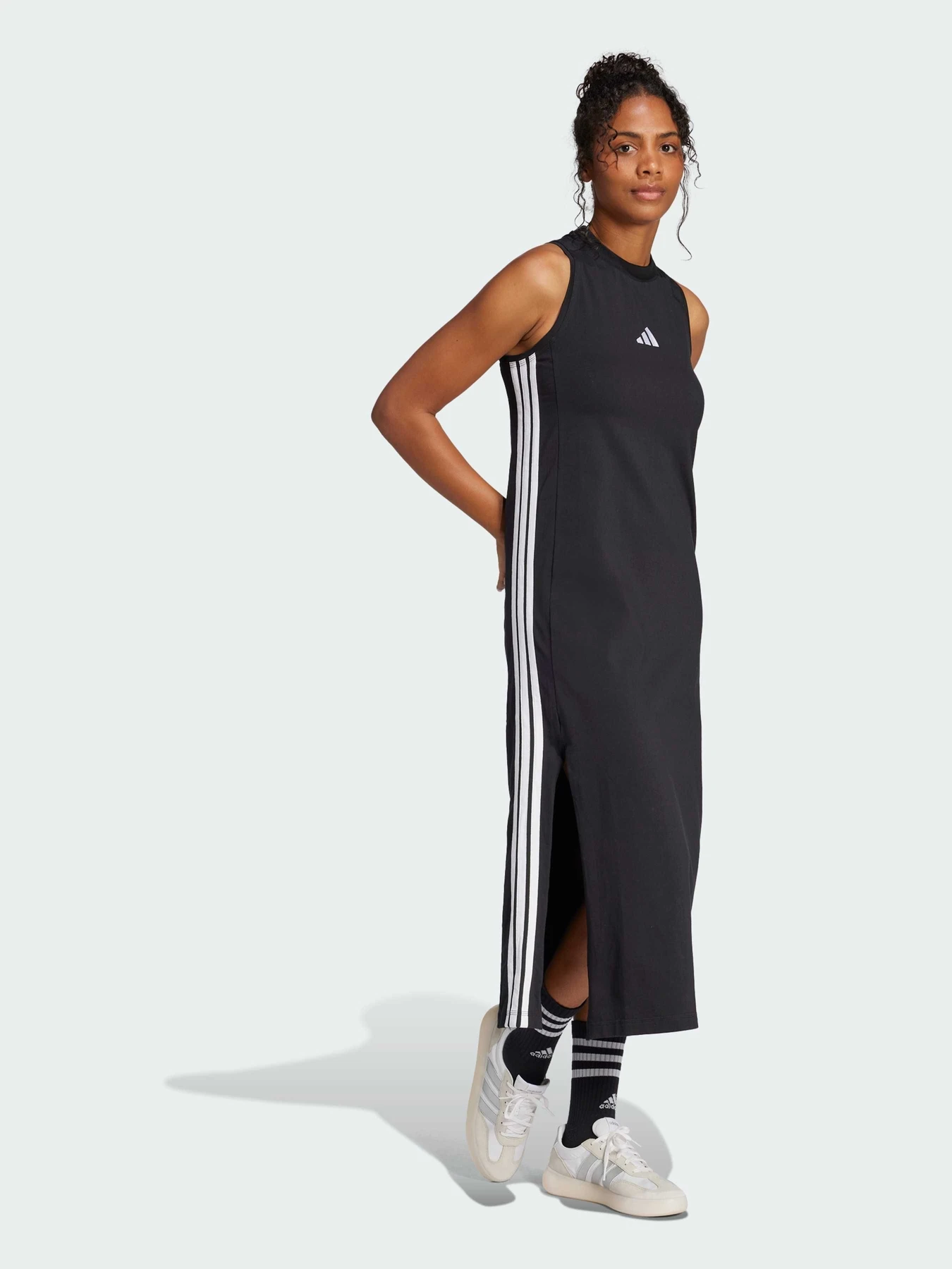 Сукні Adidas модель JE1208 Сукні Adidas модель JE1208 Фото