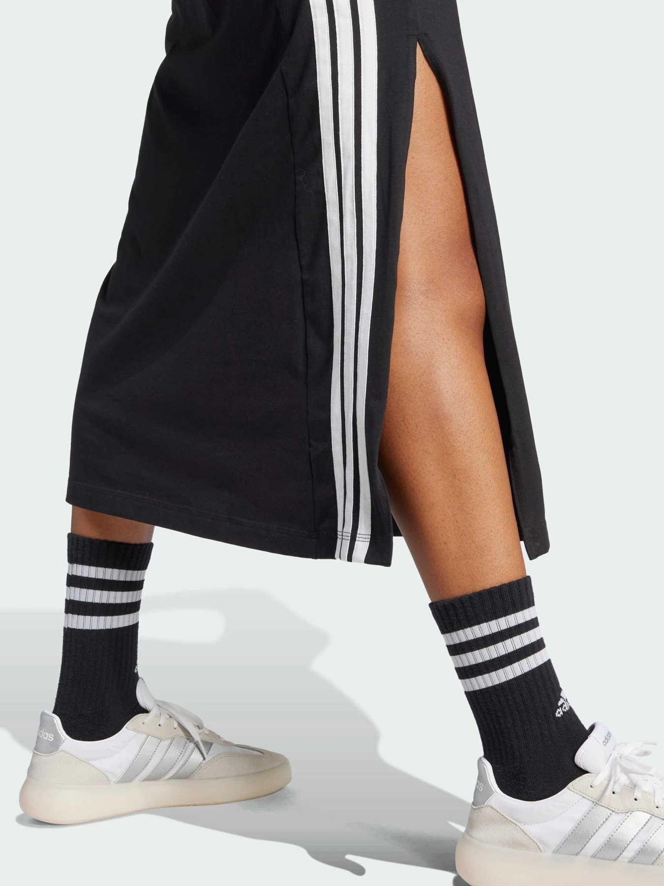 Сукні Adidas модель JE1208 Сукні Adidas модель JE1208 Фото