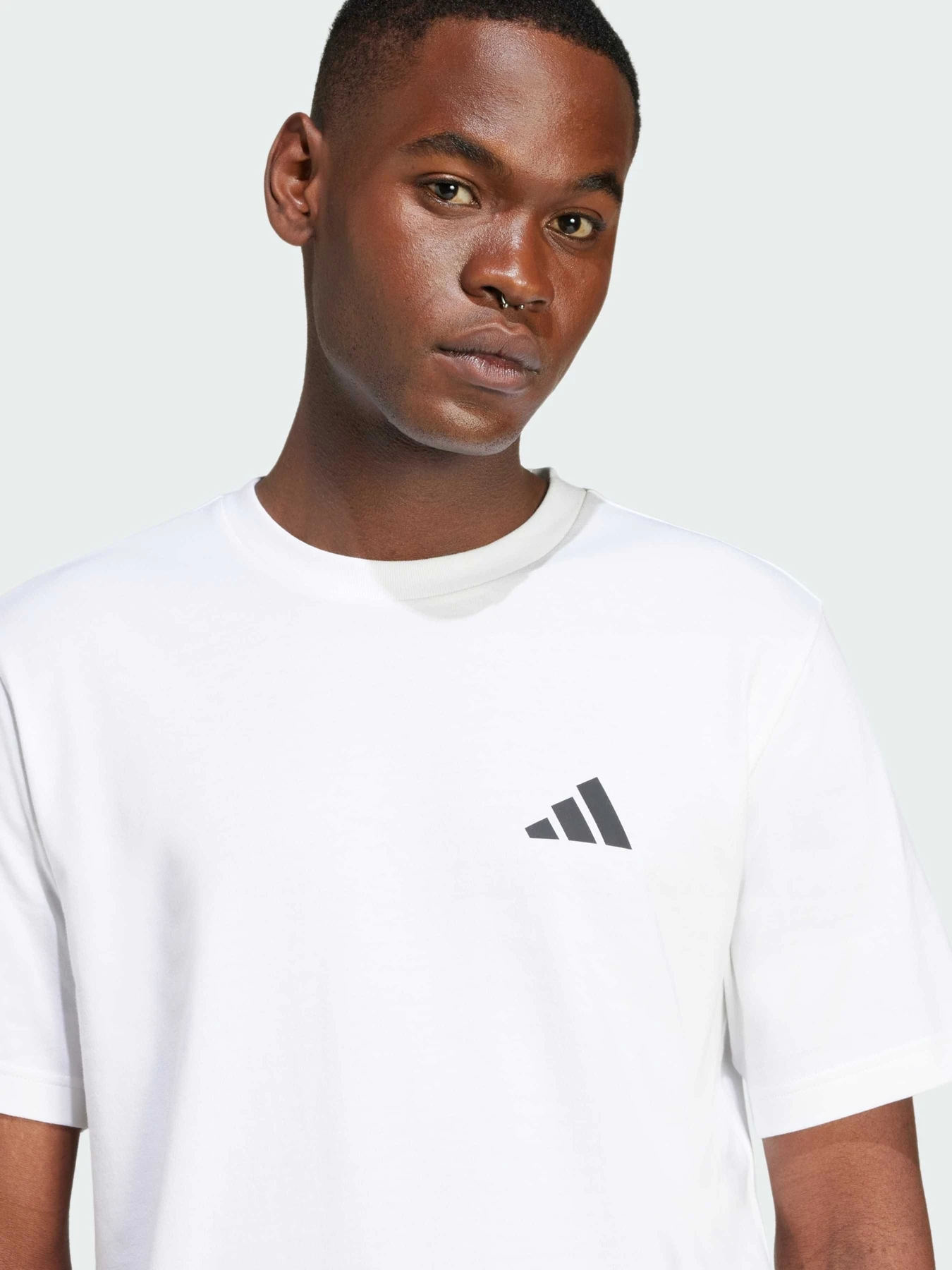 Футболки и поло Adidas модель JL6118 Футболки и поло Adidas модель JL6118 Фото