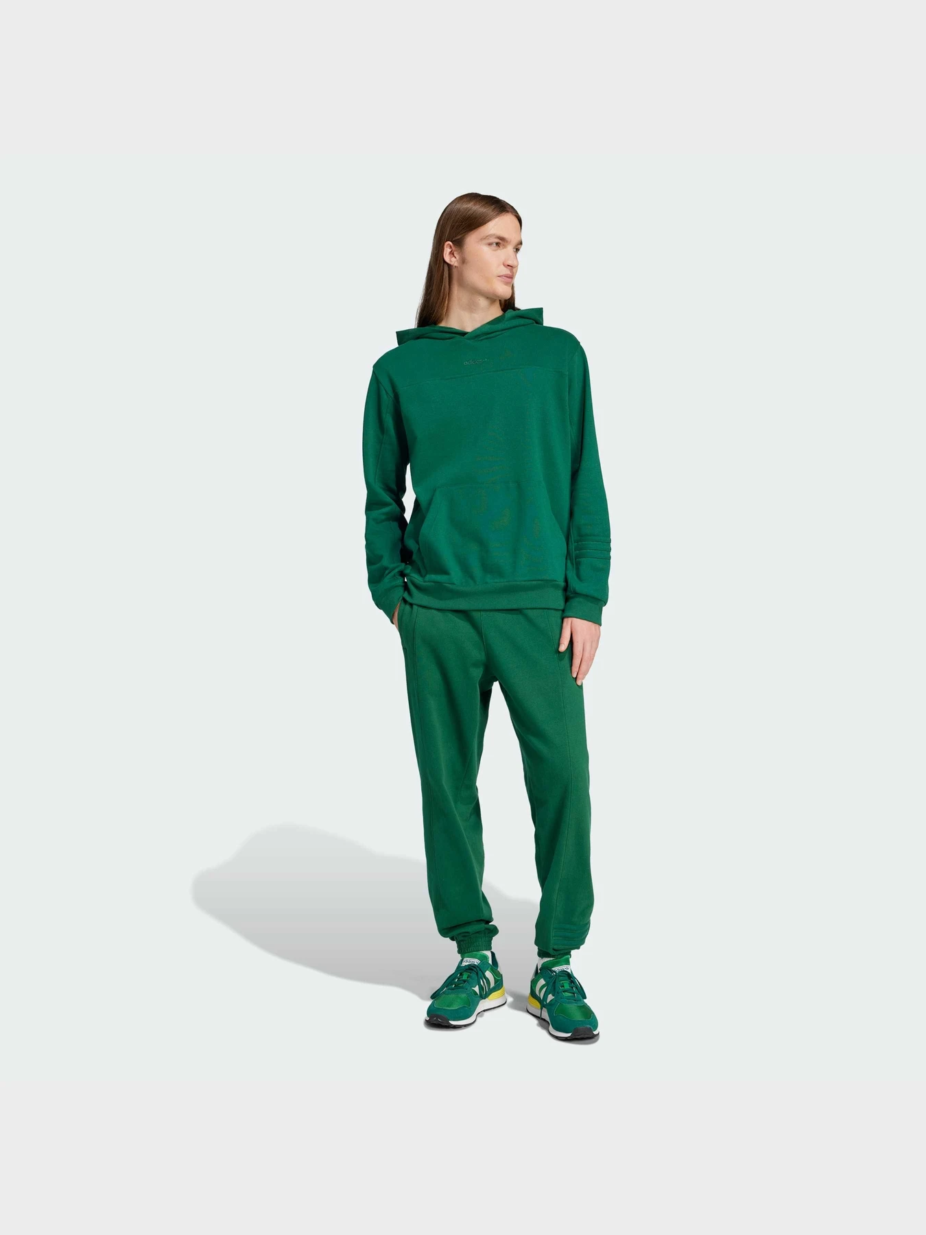 Худи и свитшоты Adidas модель JC8352 Худи и свитшоты Adidas модель JC8352 Фото