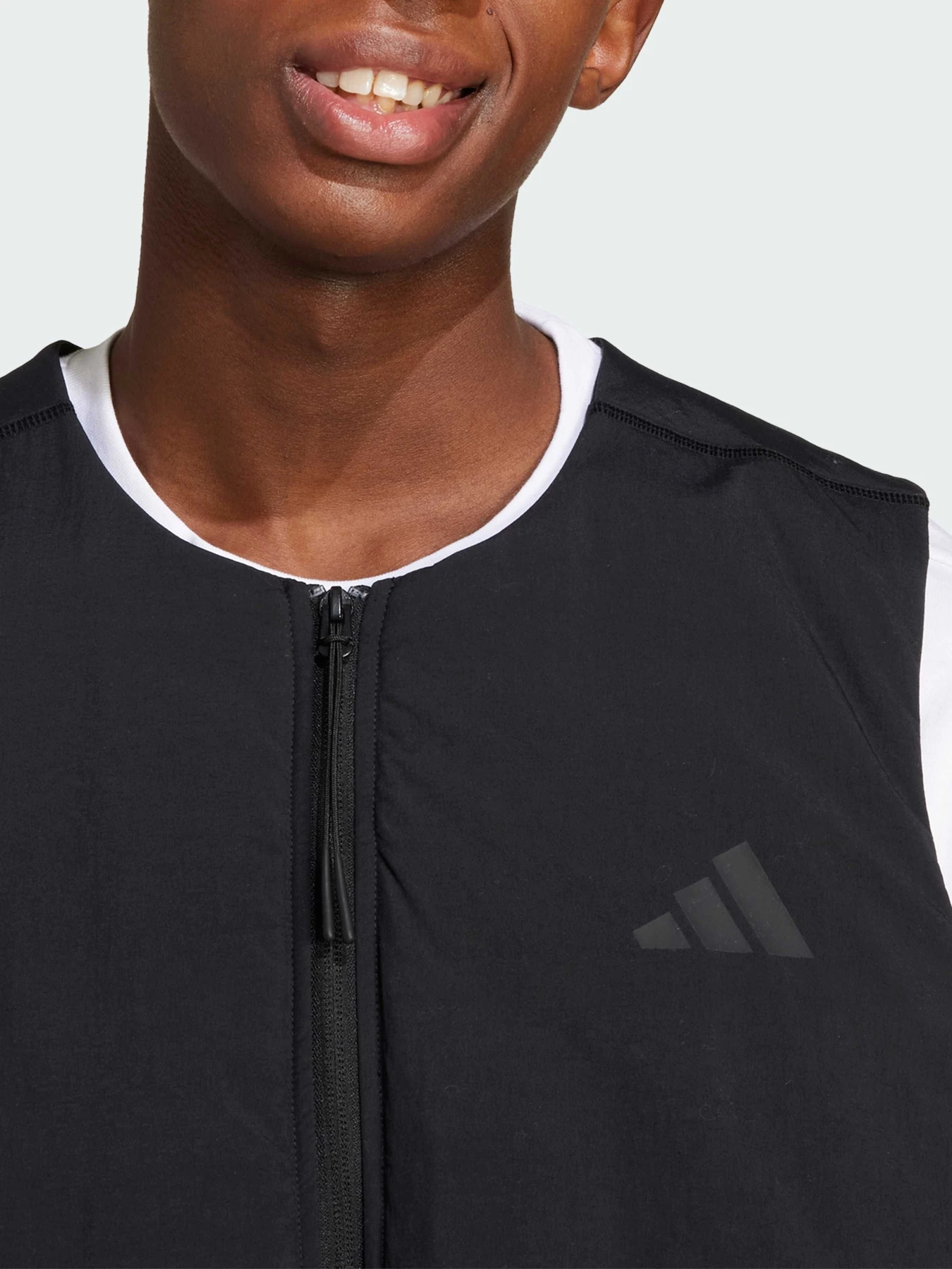 Куртки та дублянки Adidas модель JF3311 Фото