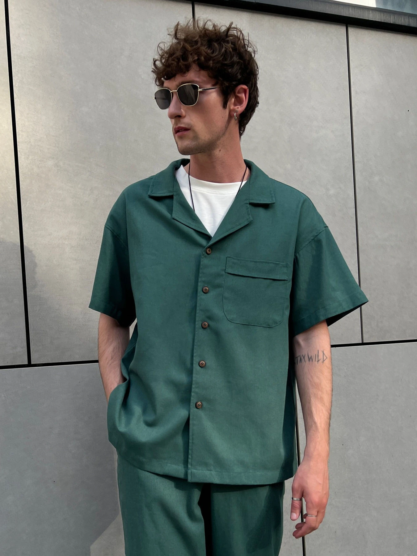 Рубашки IJ модель ij-sorochkaKR-linen-emerald-man Фото