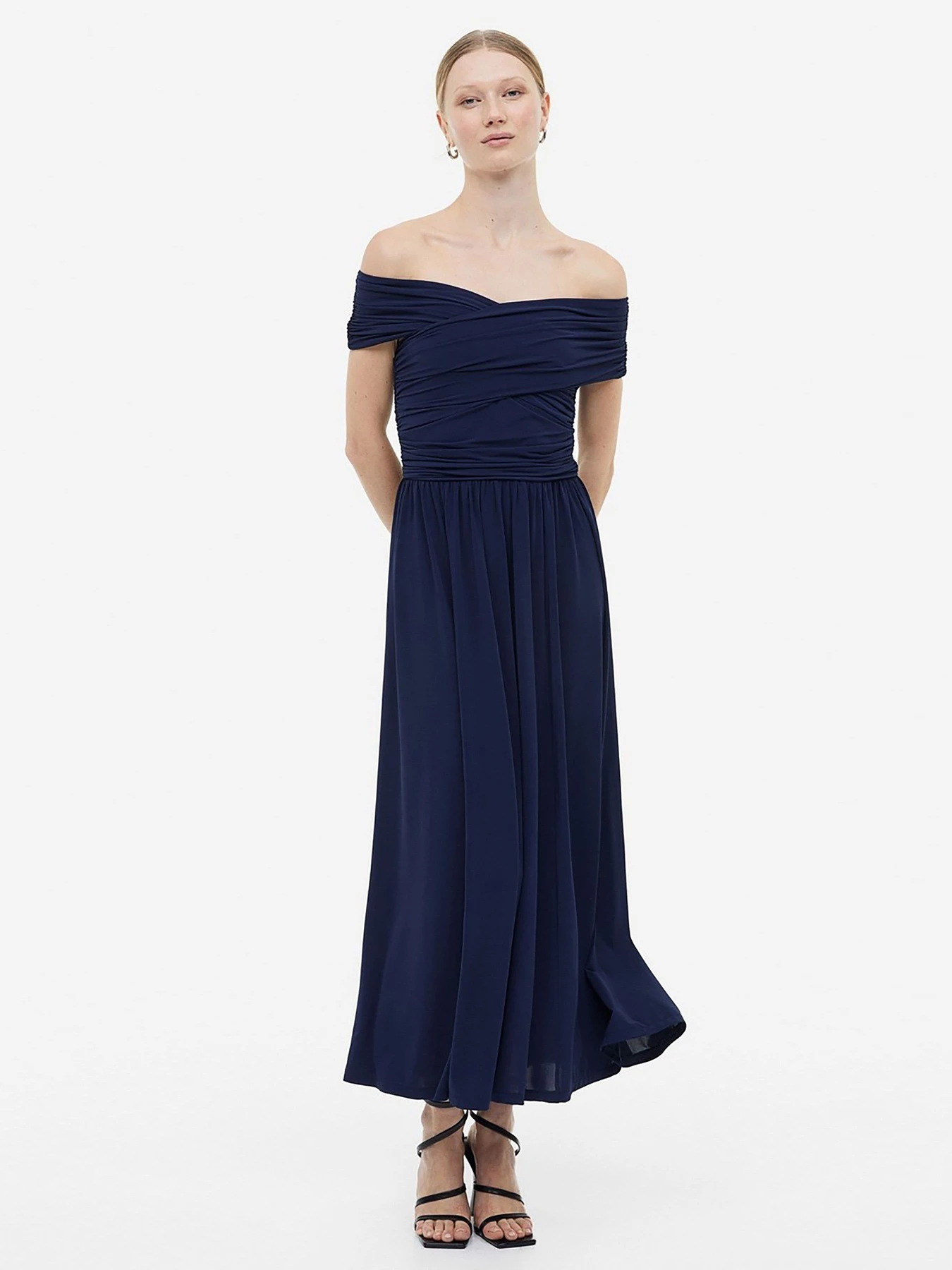 Платья H&M модель 76086 Фото