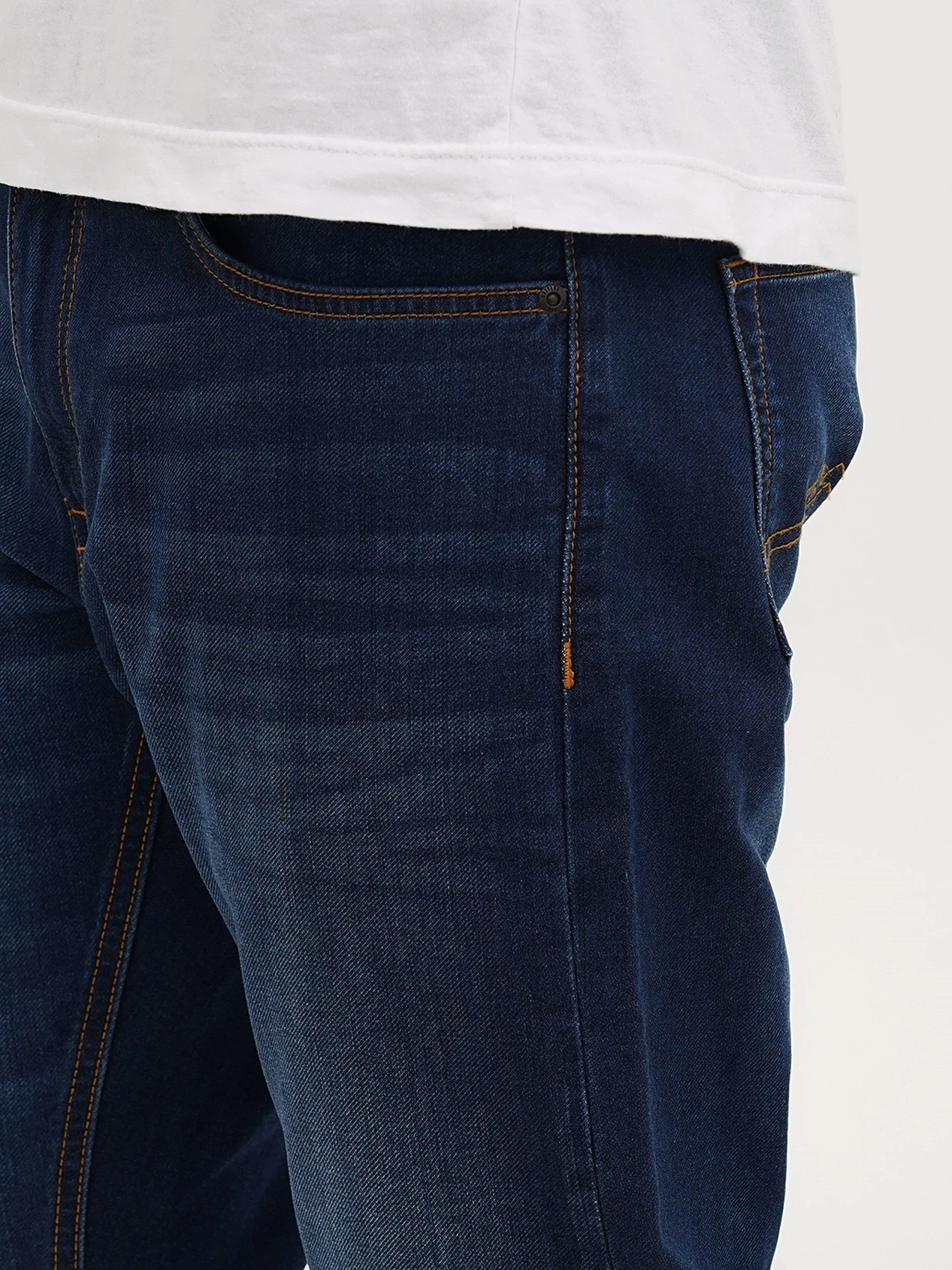 Джинсы Mustang Jeans Oregon Slim K модель 1014598 Джинсы Mustang Jeans Oregon Slim K модель 1014598 Фото