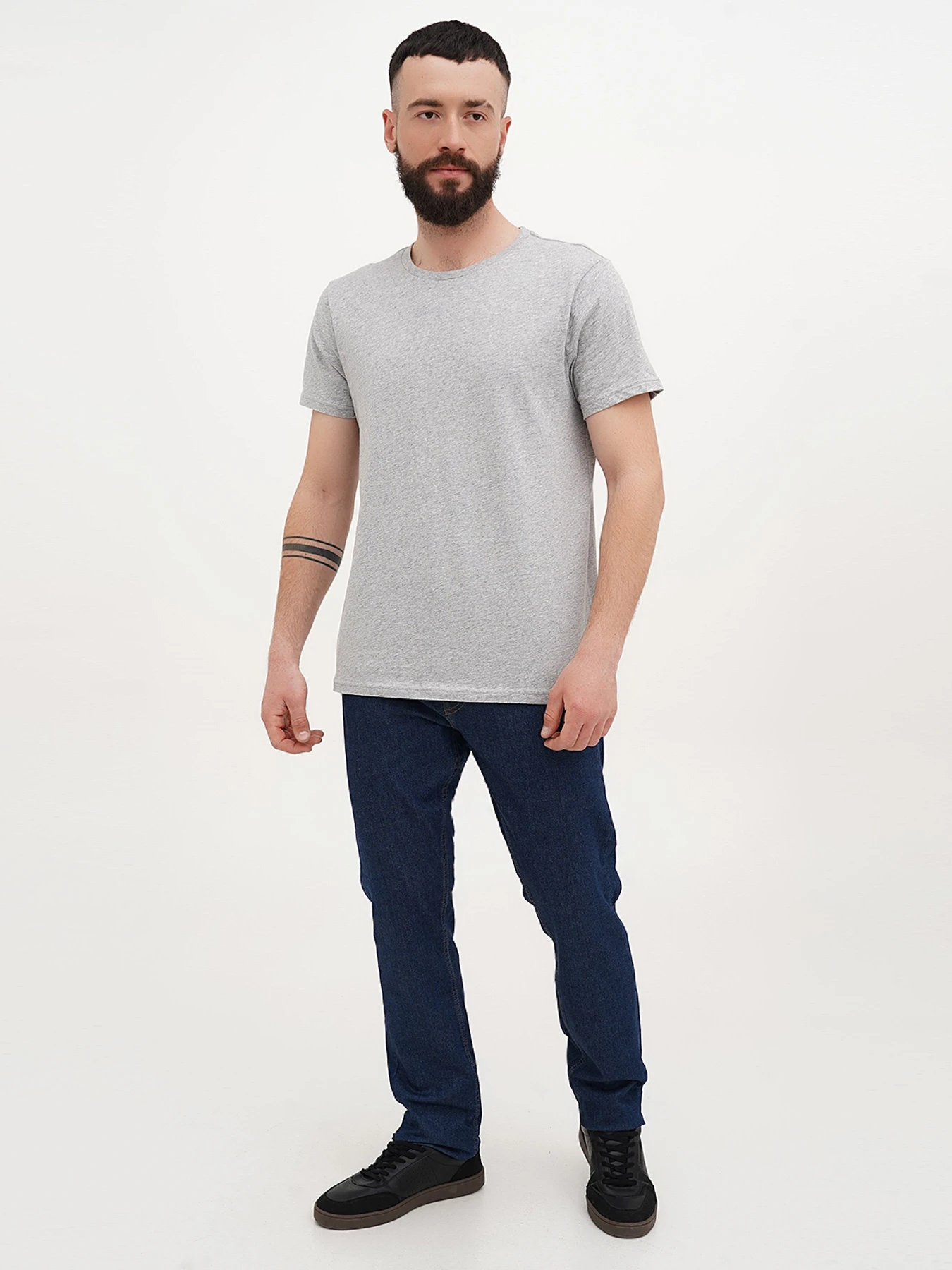 Джинсы Mustang Jeans Oregon Slim модель 1015321 Джинсы Mustang Jeans Oregon Slim модель 1015321 Фото