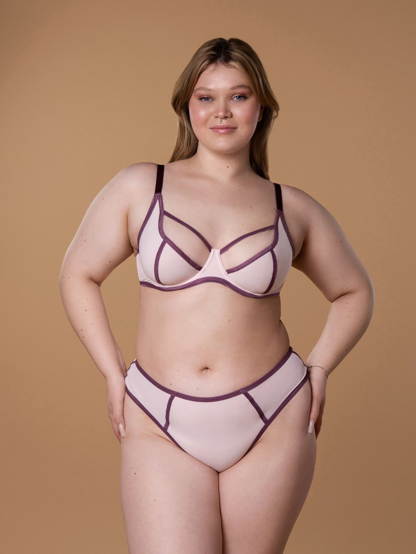 Нижнее белье Brabrabra модель SLZ27101011_cream Фото