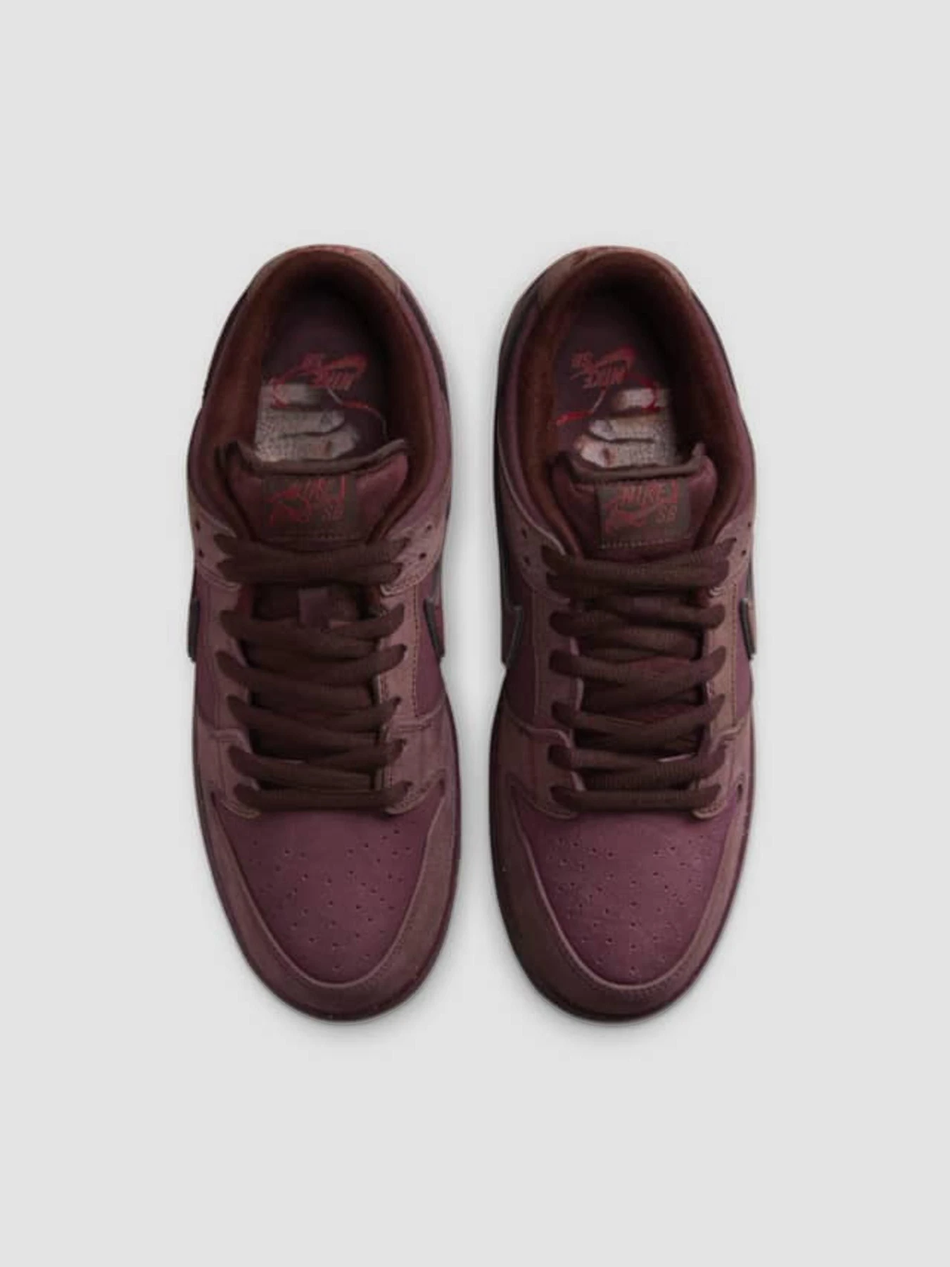 Кросівки NIKE КSb Dunk Low модель FN0619-600 Кросівки NIKE КSb Dunk Low модель FN0619-600 Фото